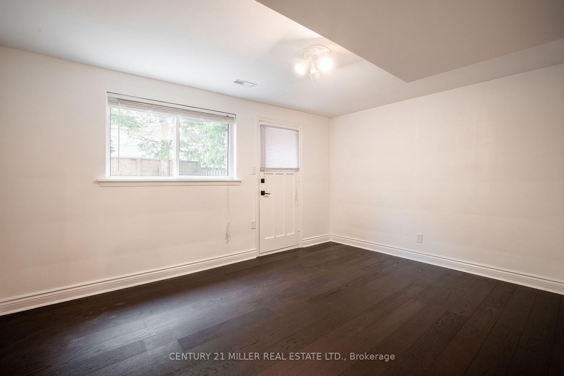 Photo 37 of 2039 Wakely Street, Oakville, West — HOMEH