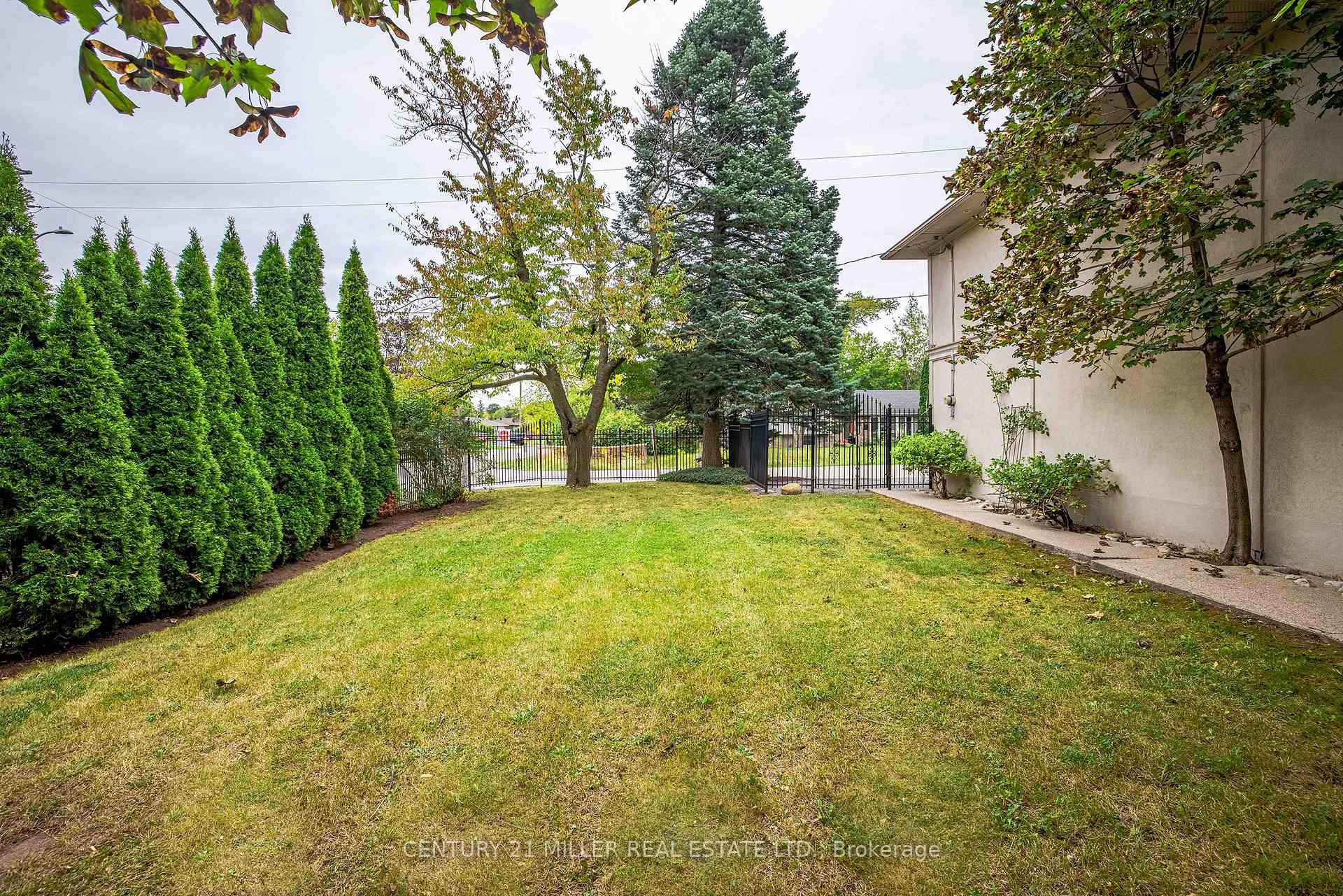 Photo 53 of 2039 Wakely Street, Oakville, West — HOMEH
