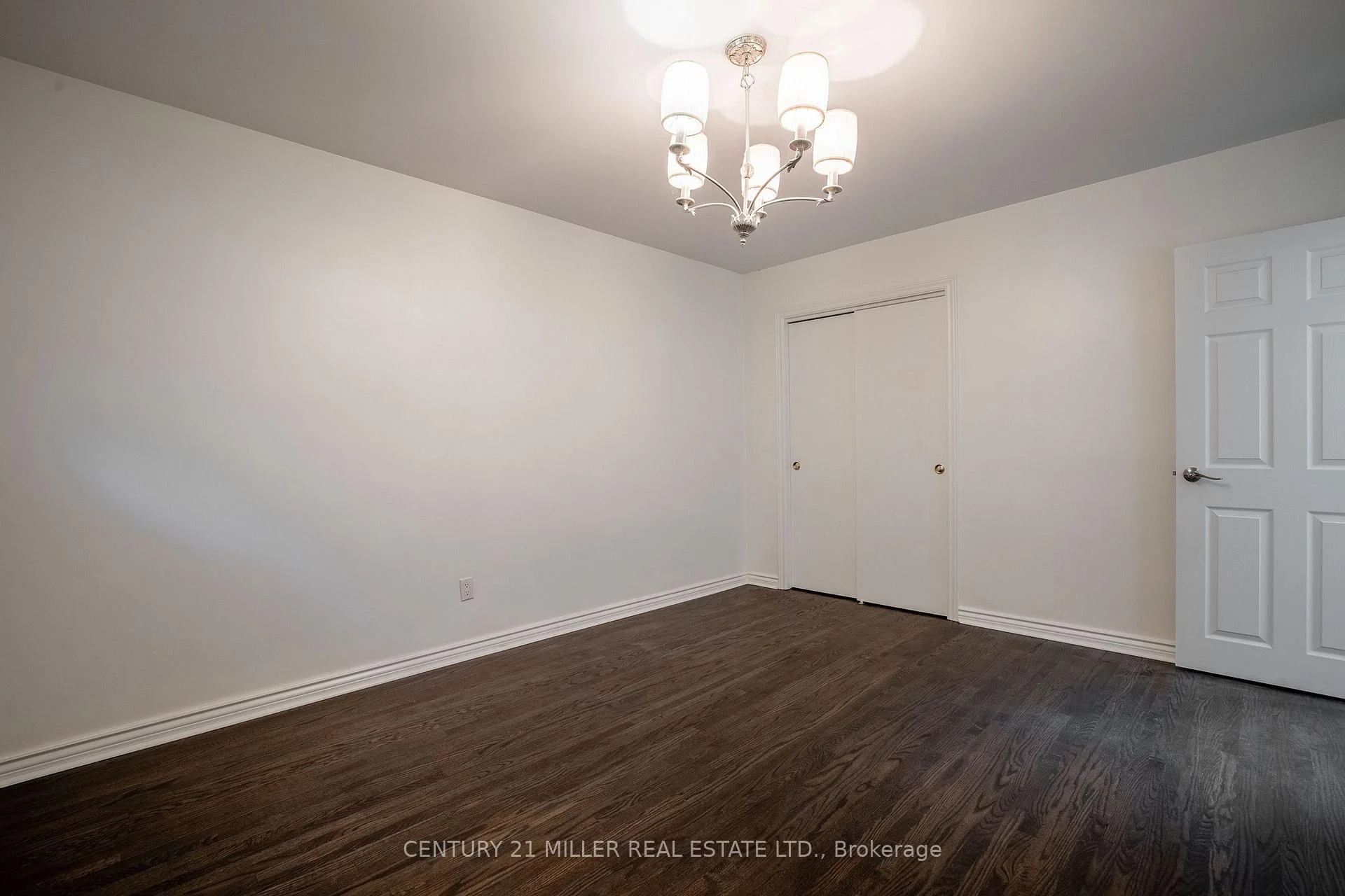Photo 28 of 2039 Wakely Street, Oakville, West — HOMEH