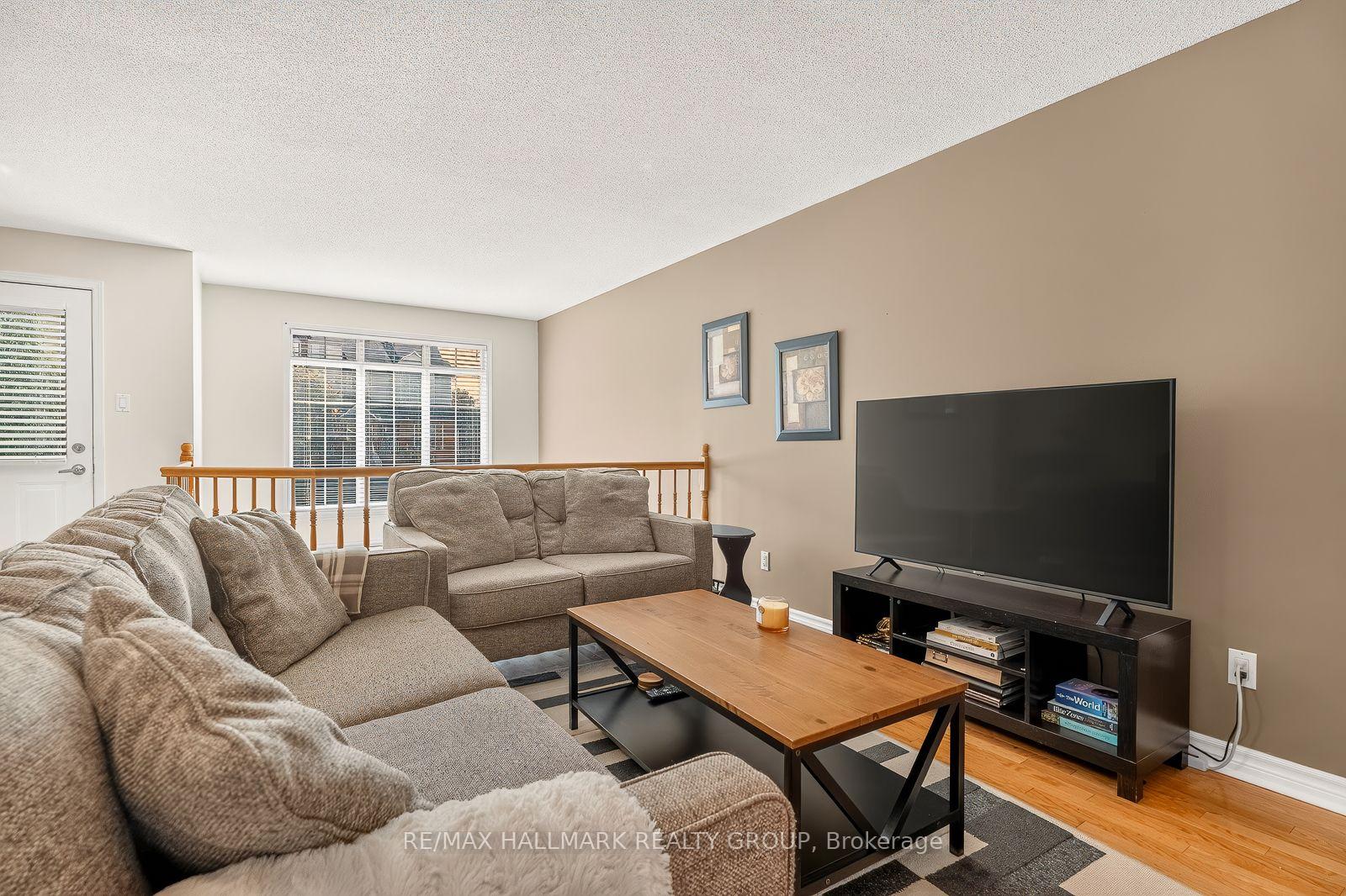 Photo 10 of 4437 Harper Avenue, Ottawa, Carson Grove — HOMEH