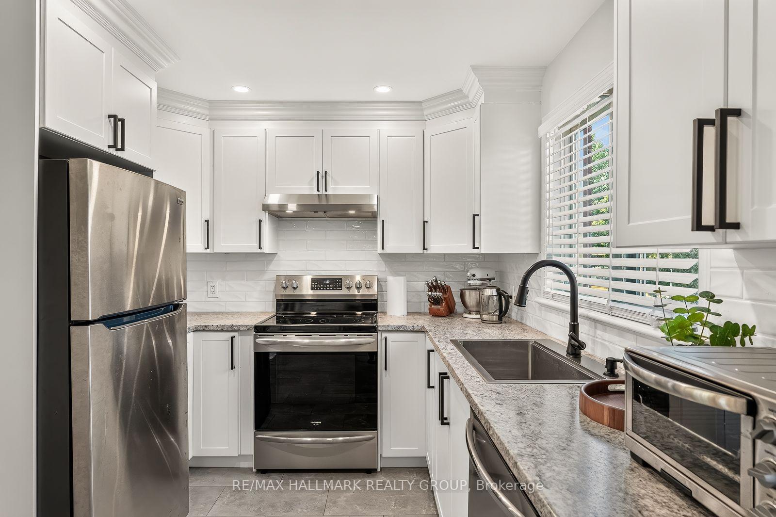 Photo 18 of 4437 Harper Avenue, Ottawa, Carson Grove — HOMEH