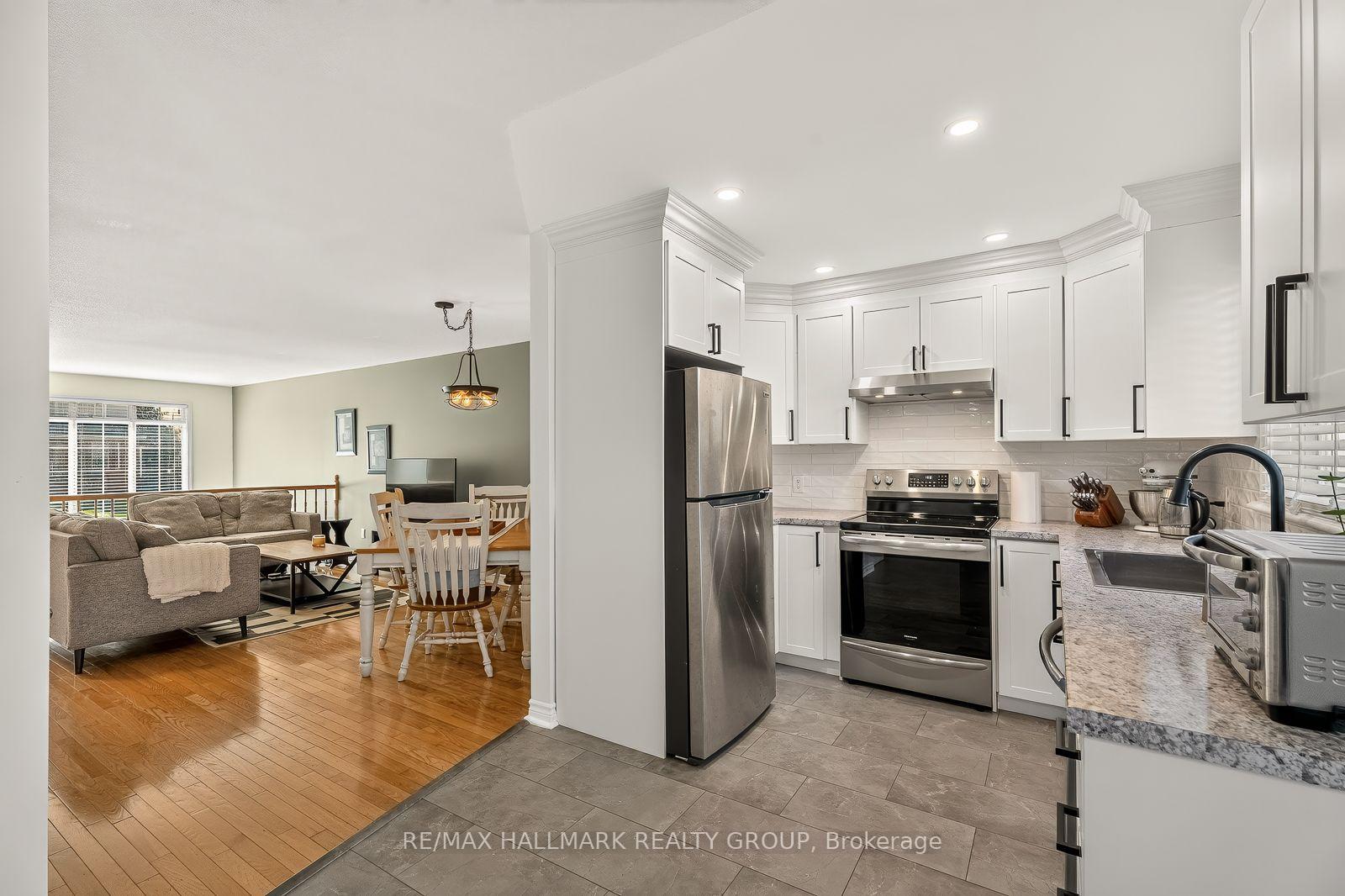 Photo 23 of 4437 Harper Avenue, Ottawa, Carson Grove — HOMEH