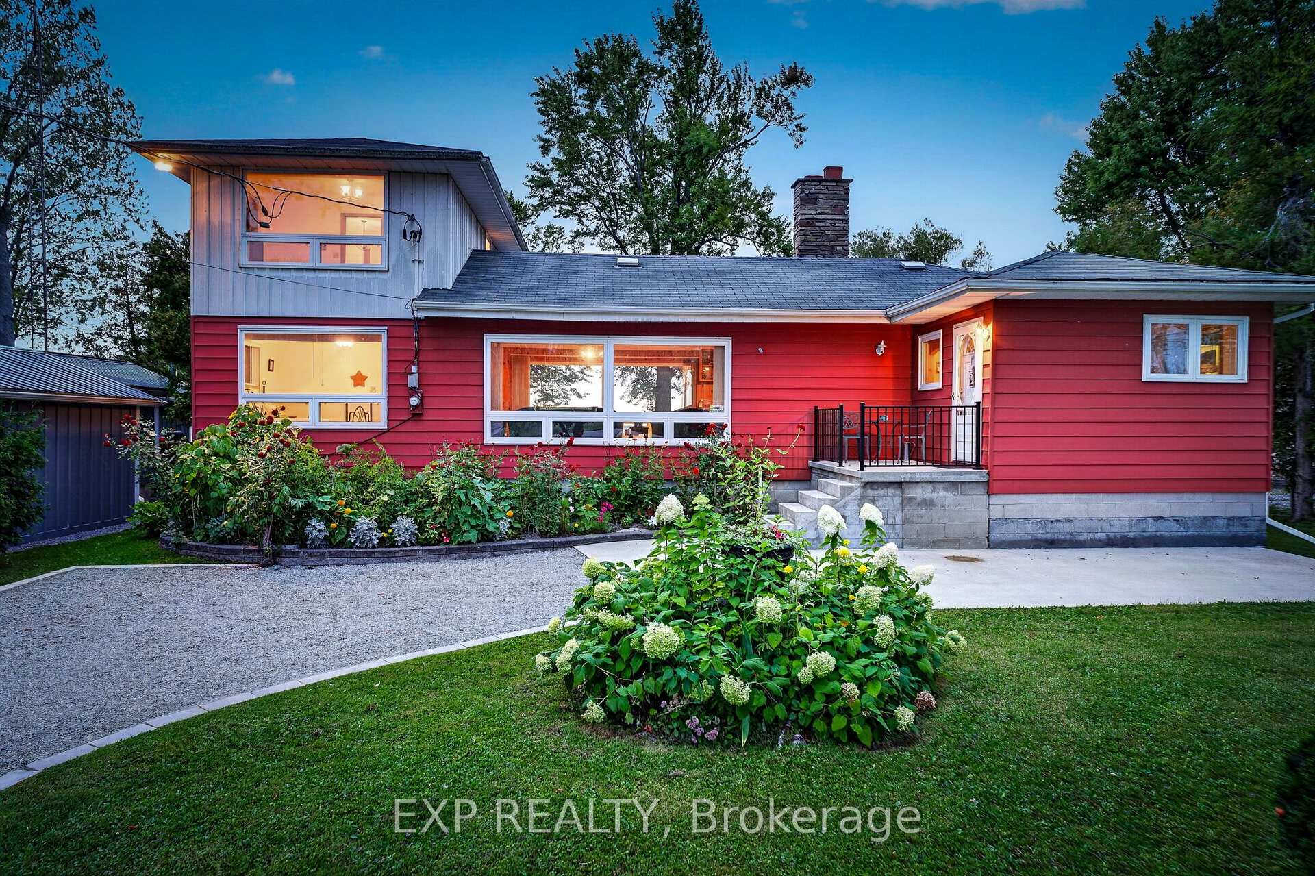 Photo 8 of 88 Irving Drive, Georgina, Pefferlaw — HOMEH