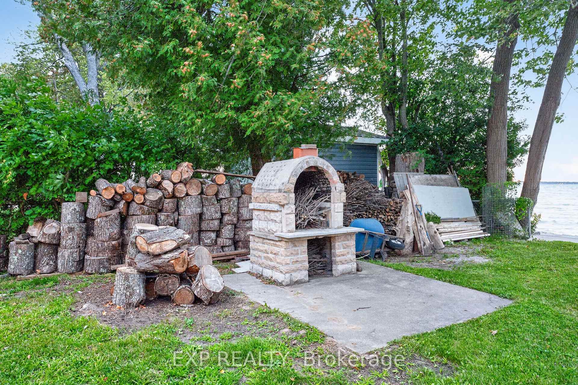 Photo 50 of 88 Irving Drive, Georgina, Pefferlaw — HOMEH