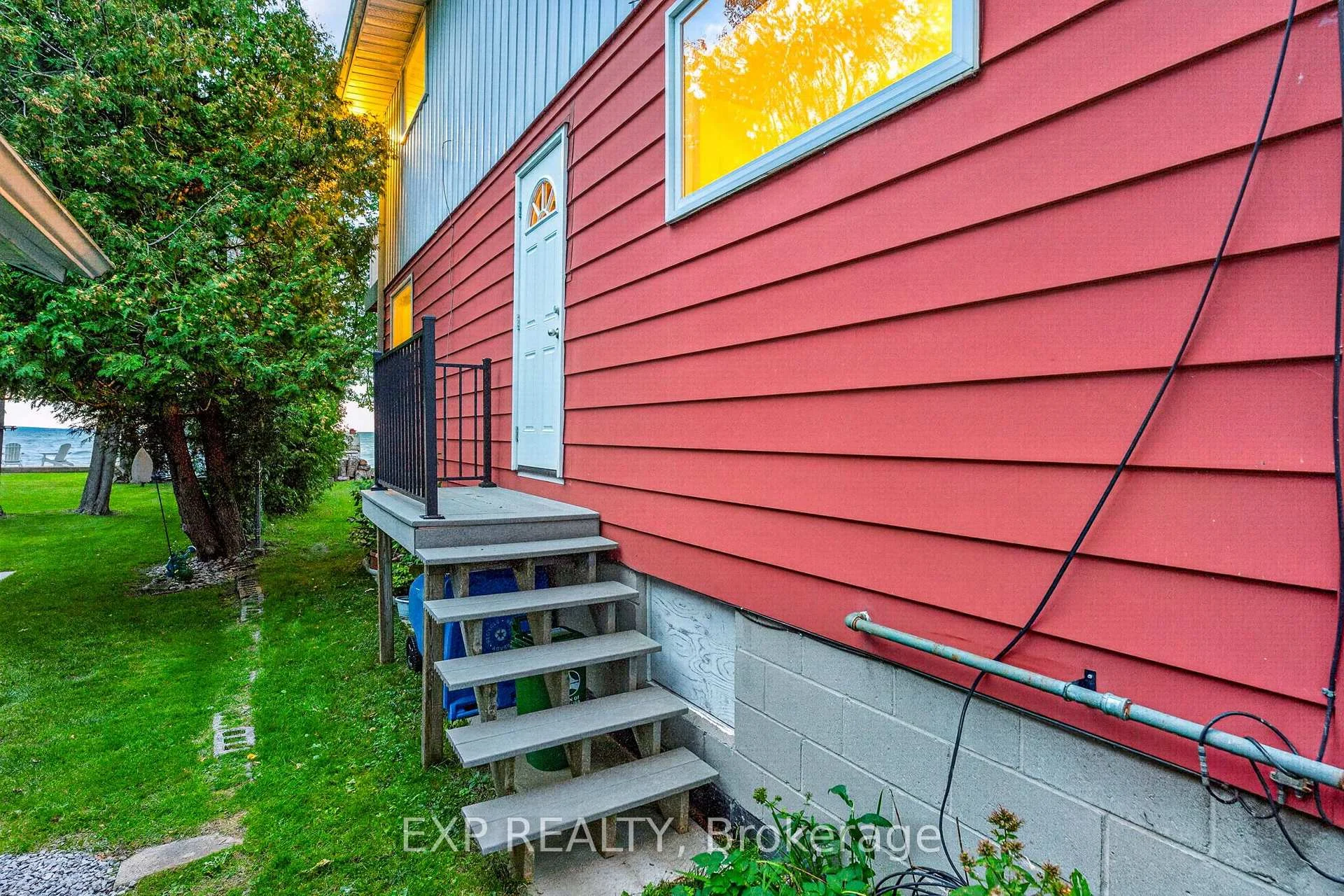 Photo 53 of 88 Irving Drive, Georgina, Pefferlaw — HOMEH