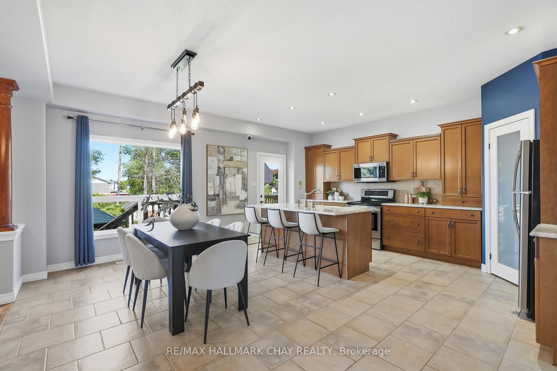 Photo 5 of 17 Armeda Clow Crescent, Essa, Angus — HOMEH