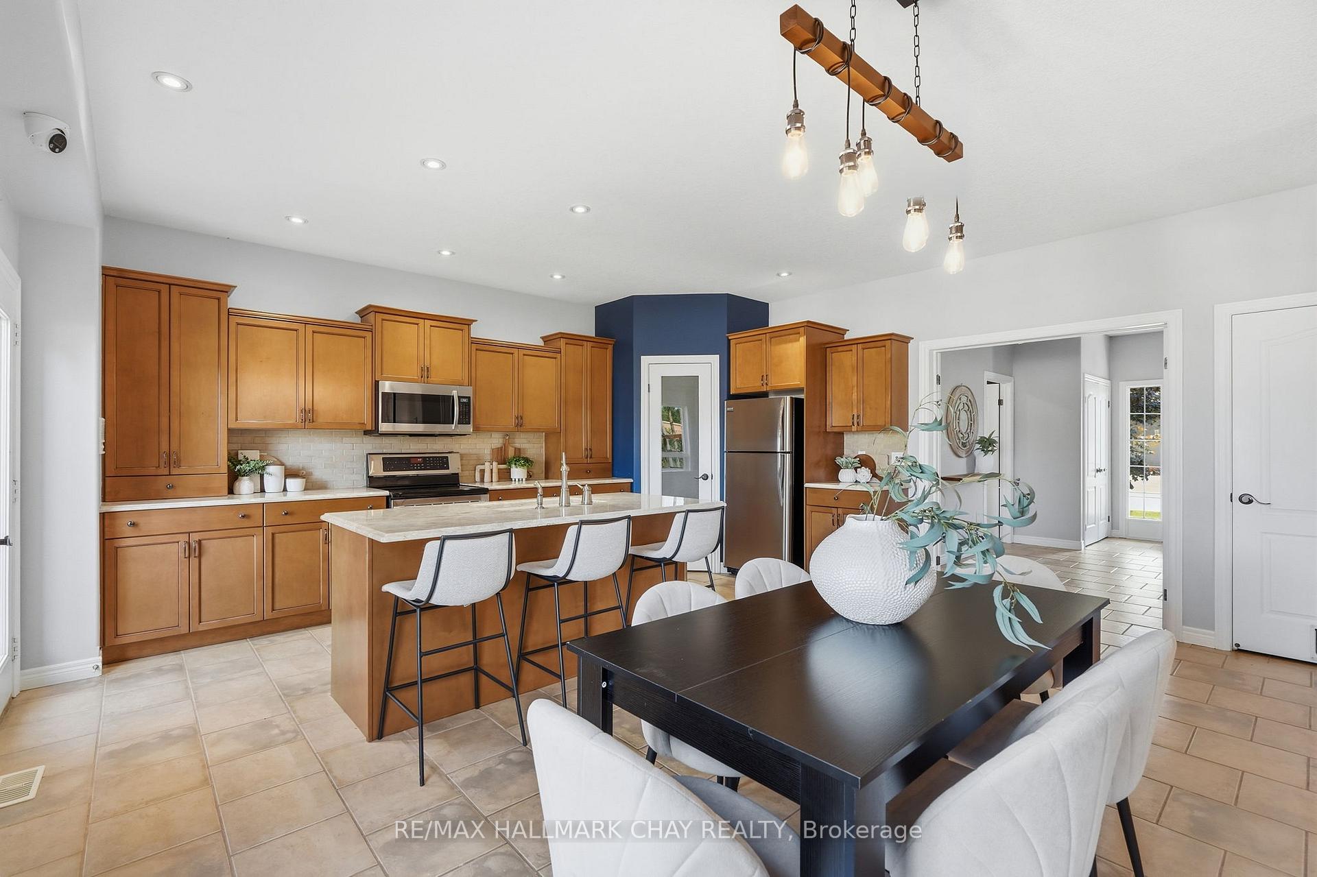 Photo 8 of 17 Armeda Clow Crescent, Essa, Angus — HOMEH