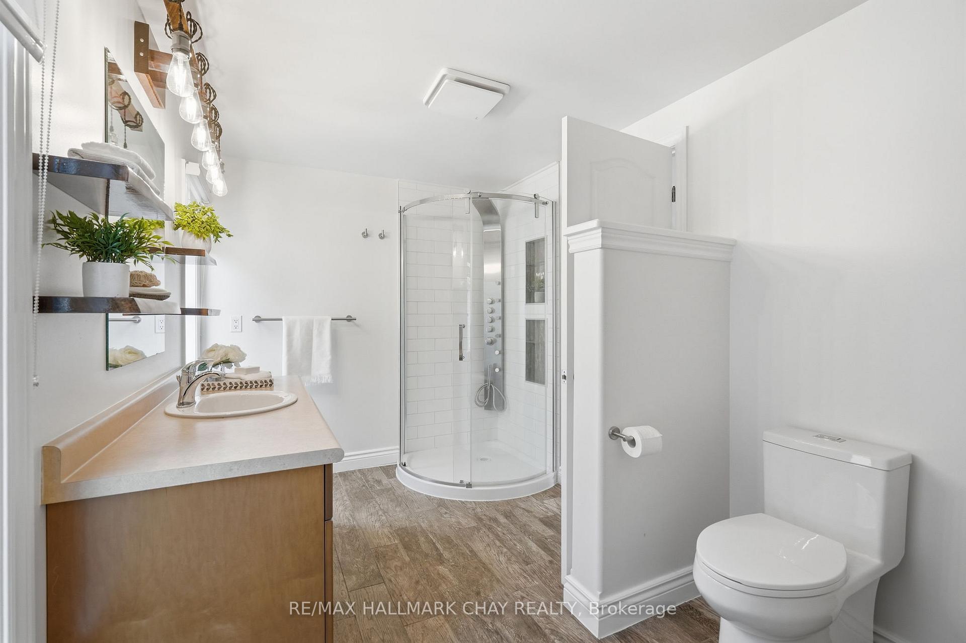 Photo 25 of 17 Armeda Clow Crescent, Essa, Angus — HOMEH