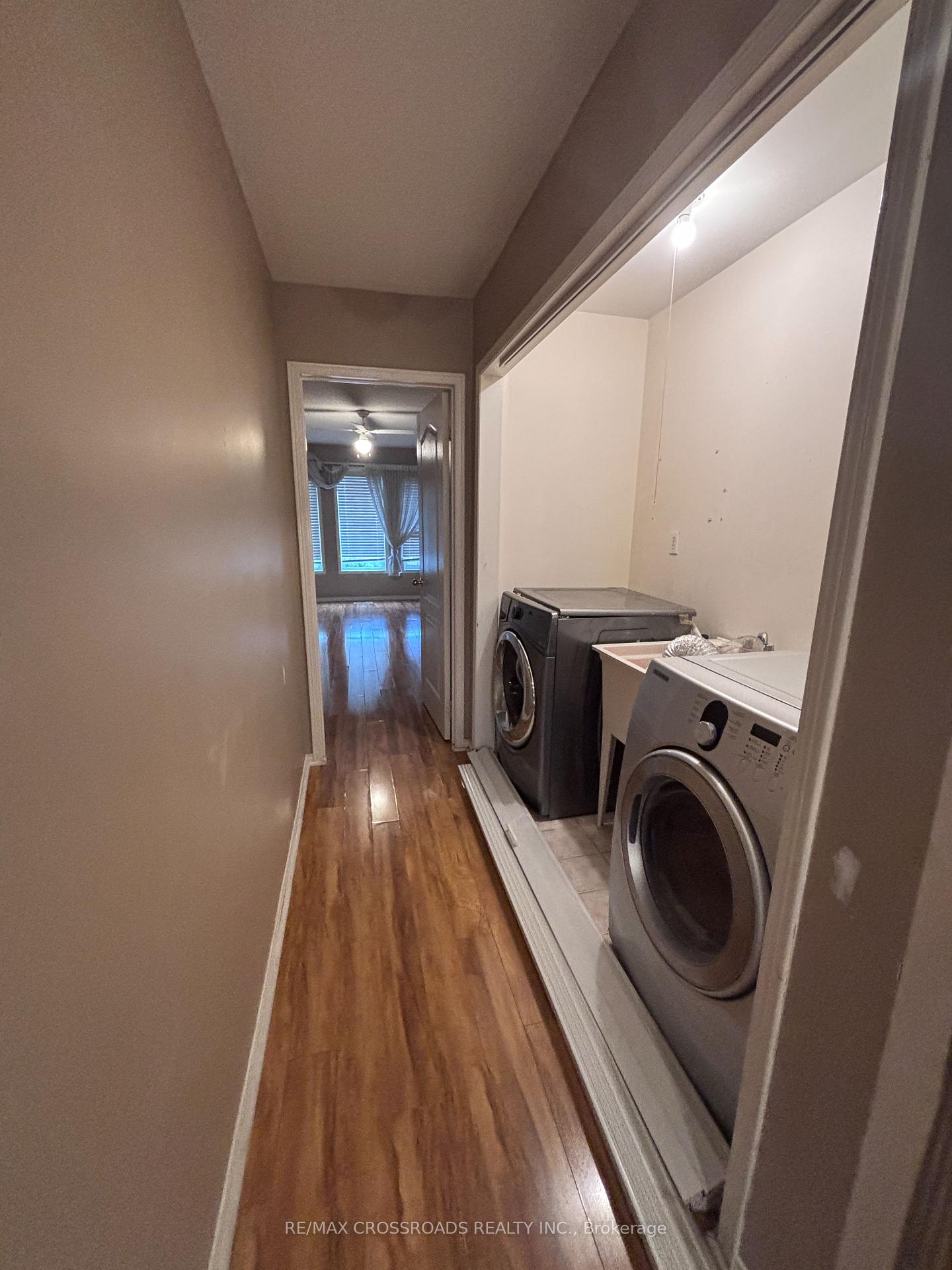 Photo 17 of 120 Bunchberry Way, Brampton, Sandringham-Wellington — HOMEH