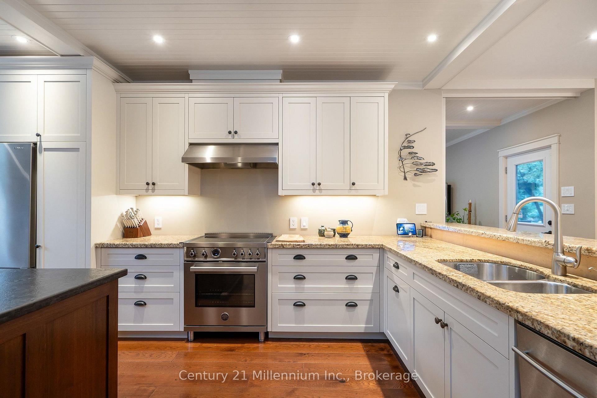 Photo 9 of 140-142 Cameron Street, Blue Mountains — HOMEH