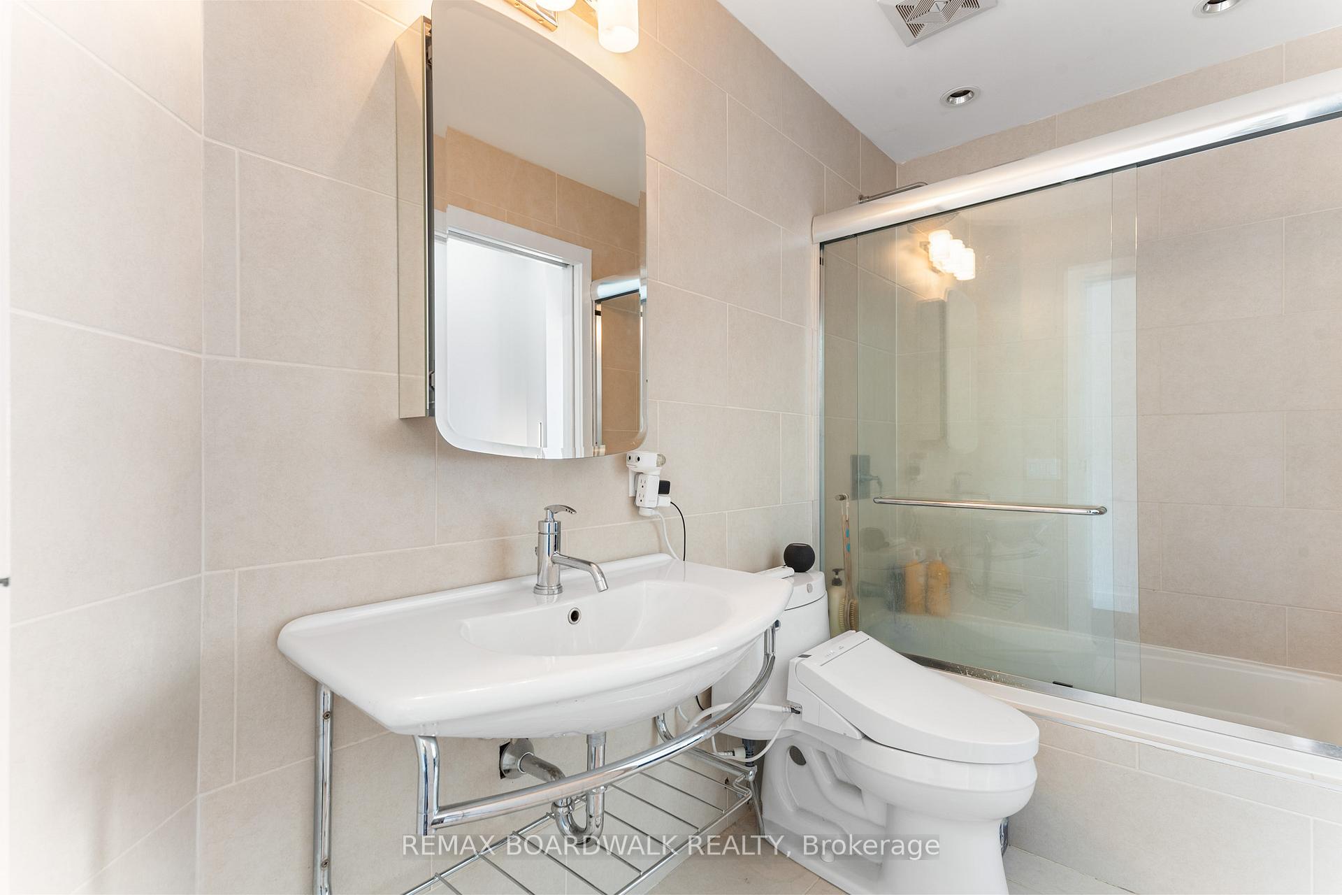 Photo 11 of Unit 401, 90 George Street, Ottawa, Lower Town/Byward Market — HOMEH