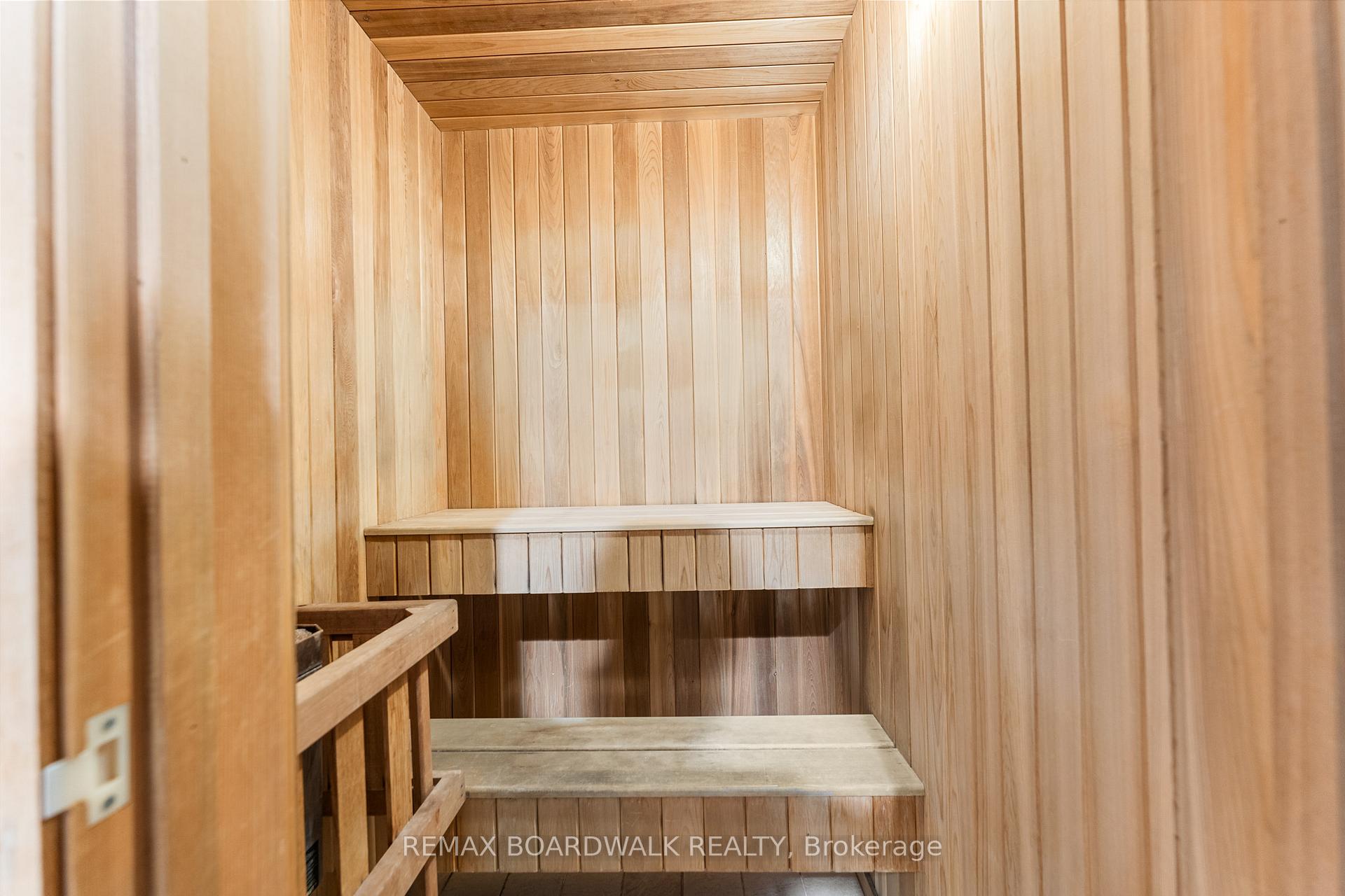 Photo 20 of Unit 401, 90 George Street, Ottawa, Lower Town/Byward Market — HOMEH