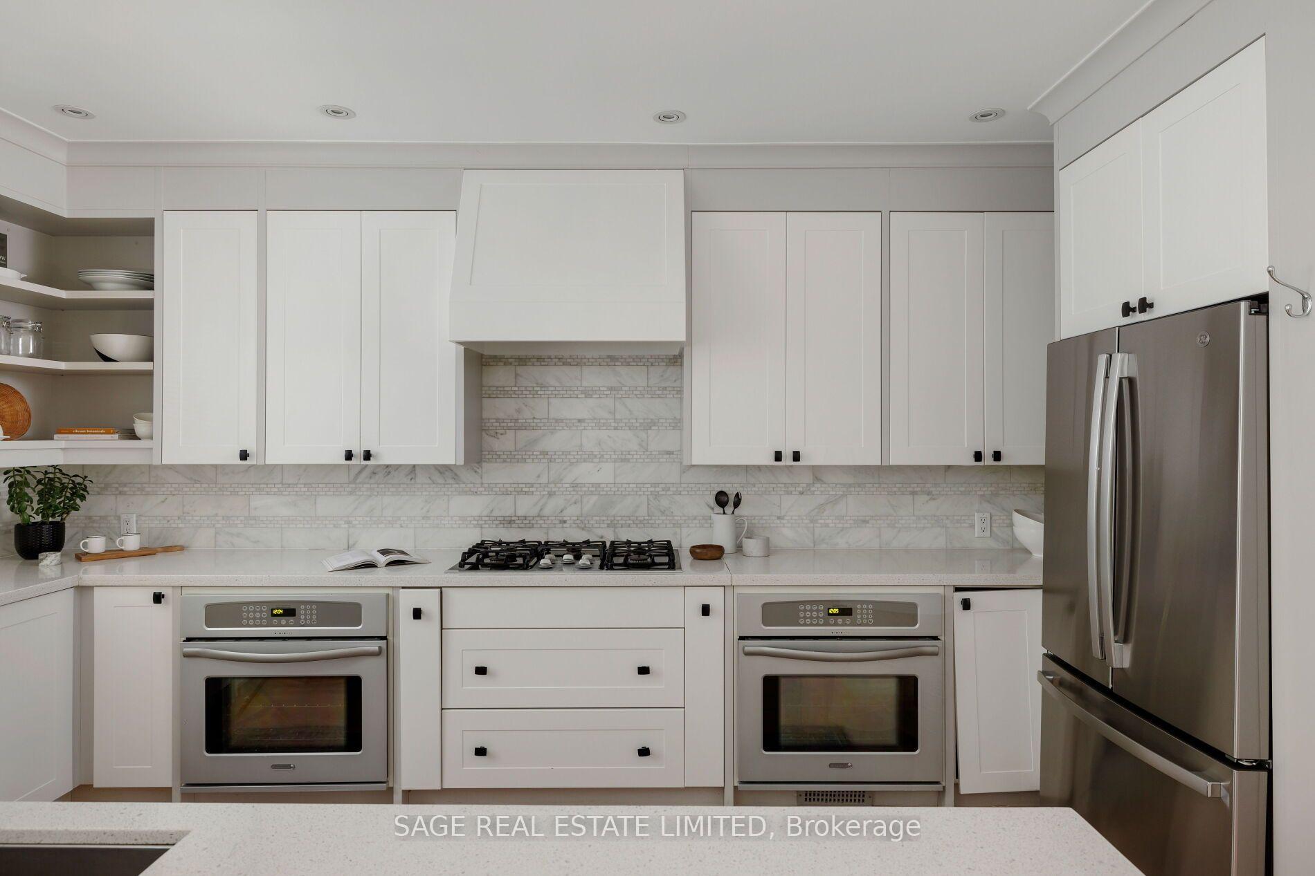 Photo 18 of 32 Edgewood Crescent, Toronto, Rosedale-Moore Park — HOMEH