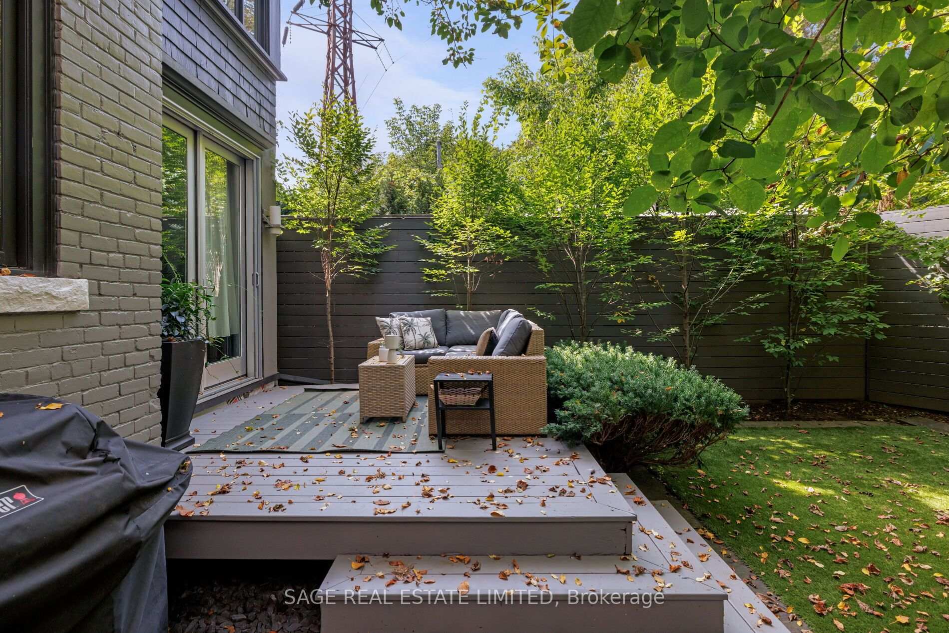 Photo 21 of 32 Edgewood Crescent, Toronto, Rosedale-Moore Park — HOMEH