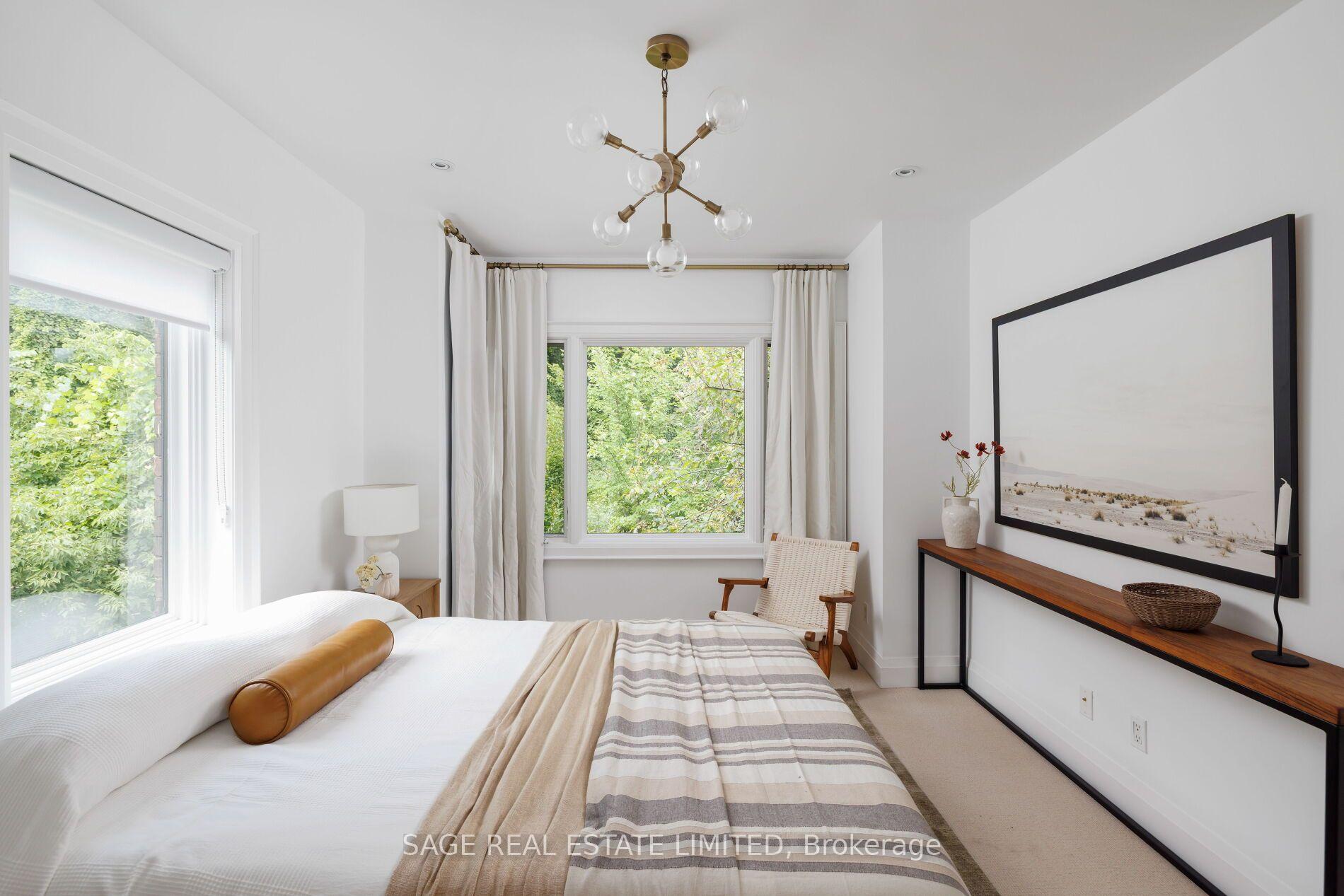 Photo 31 of 32 Edgewood Crescent, Toronto, Rosedale-Moore Park — HOMEH