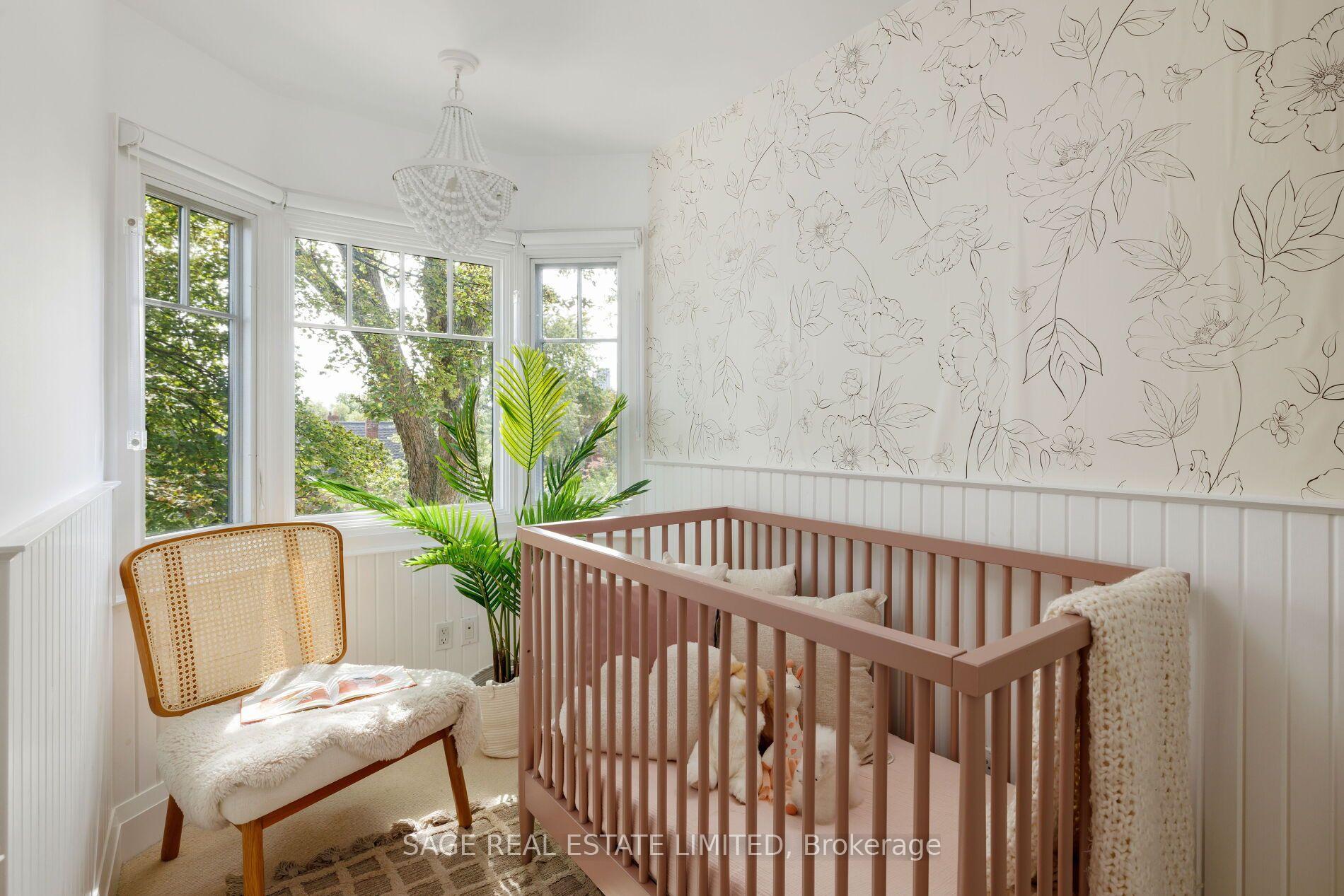 Photo 36 of 32 Edgewood Crescent, Toronto, Rosedale-Moore Park — HOMEH