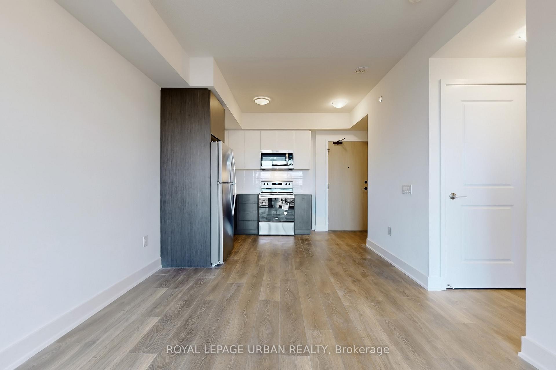 Photo 10 of Unit 1108, 204 Burnhamthorpe Road E, Mississauga, City Centre — HOMEH