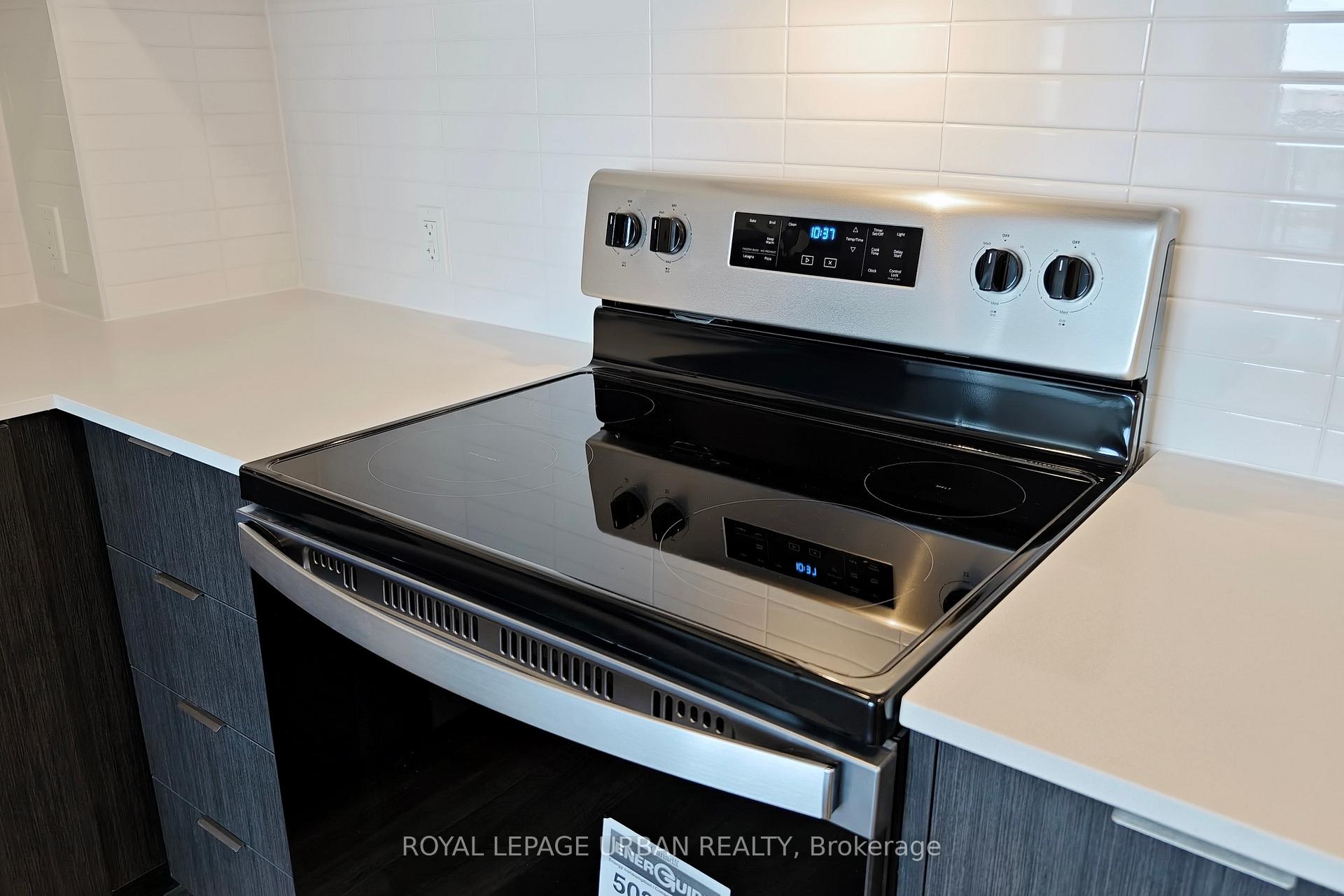 Photo 26 of Unit 1108, 204 Burnhamthorpe Road E, Mississauga, City Centre — HOMEH