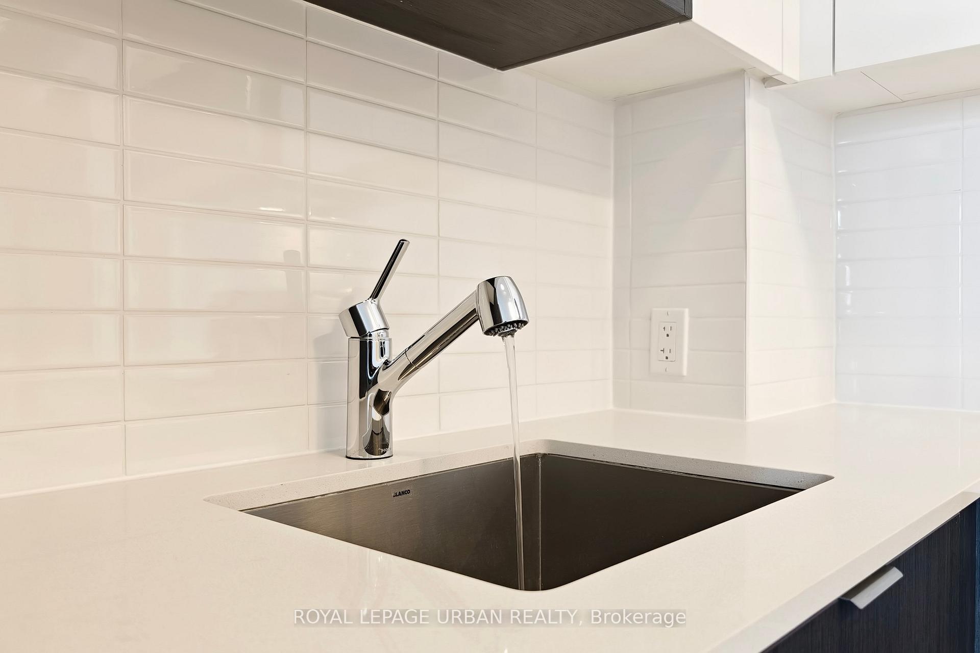 Photo 27 of Unit 1108, 204 Burnhamthorpe Road E, Mississauga, City Centre — HOMEH