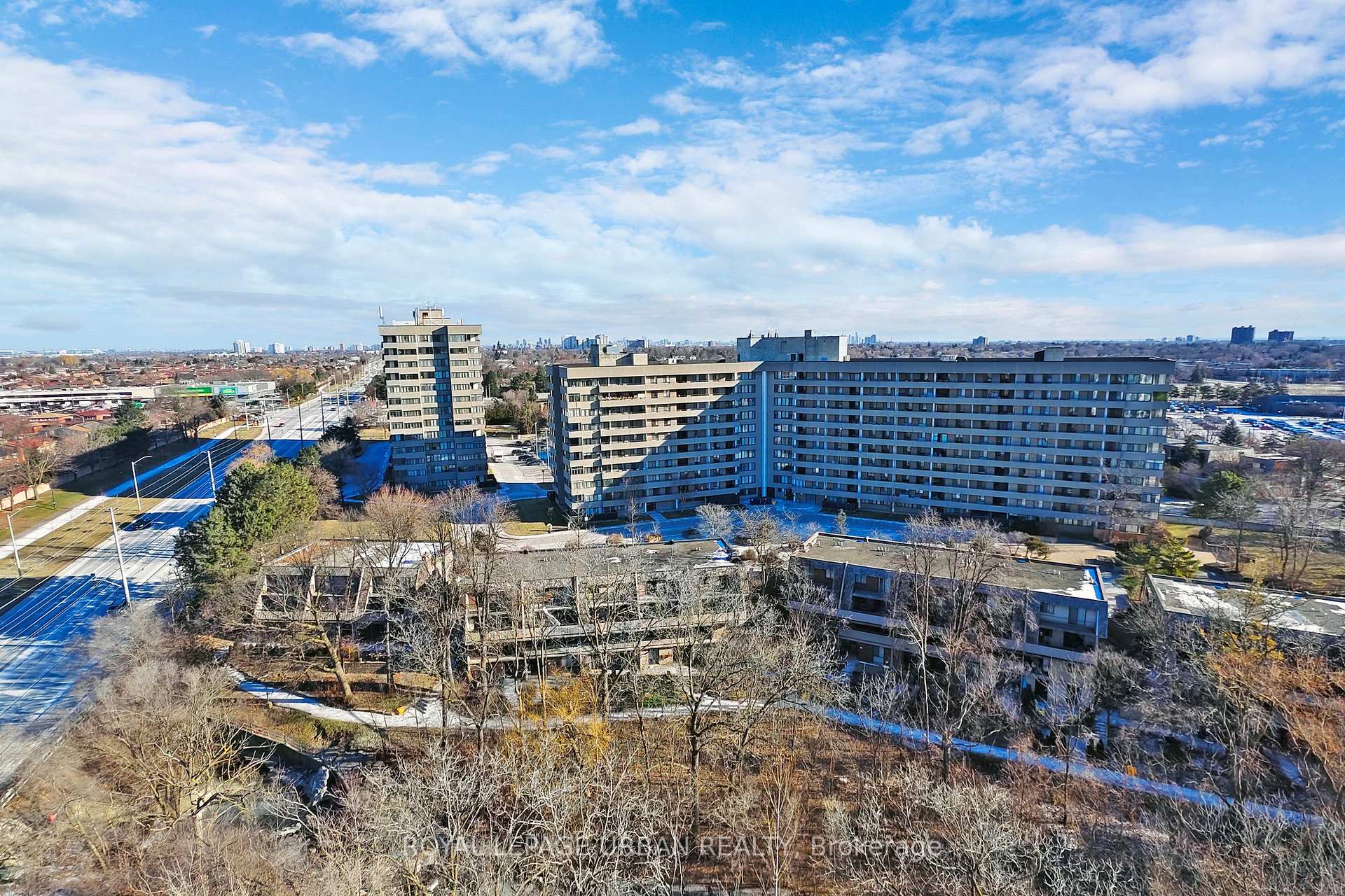 Photo 32 of Unit 1108, 204 Burnhamthorpe Road E, Mississauga, City Centre — HOMEH