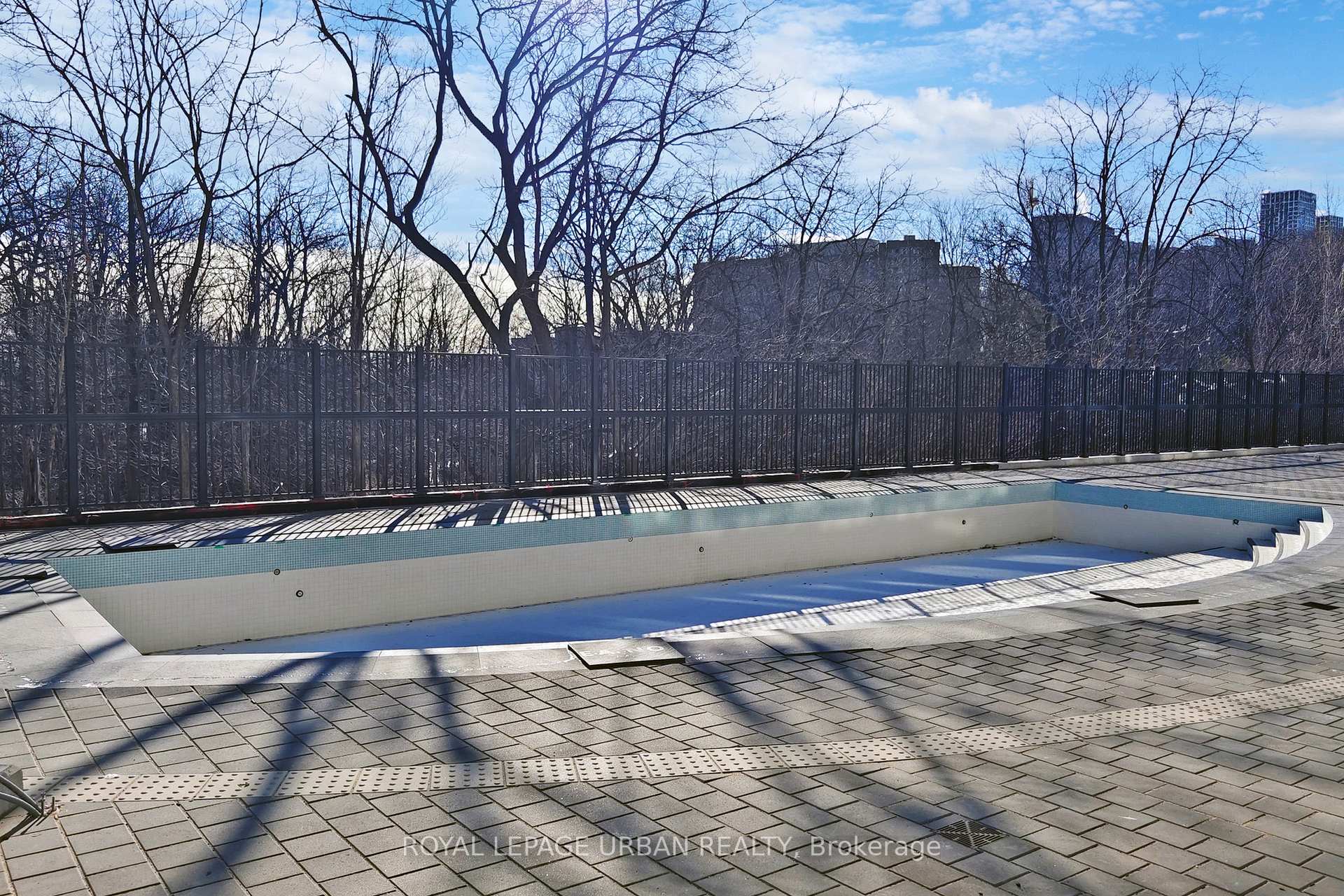 Photo 38 of Unit 1108, 204 Burnhamthorpe Road E, Mississauga, City Centre — HOMEH