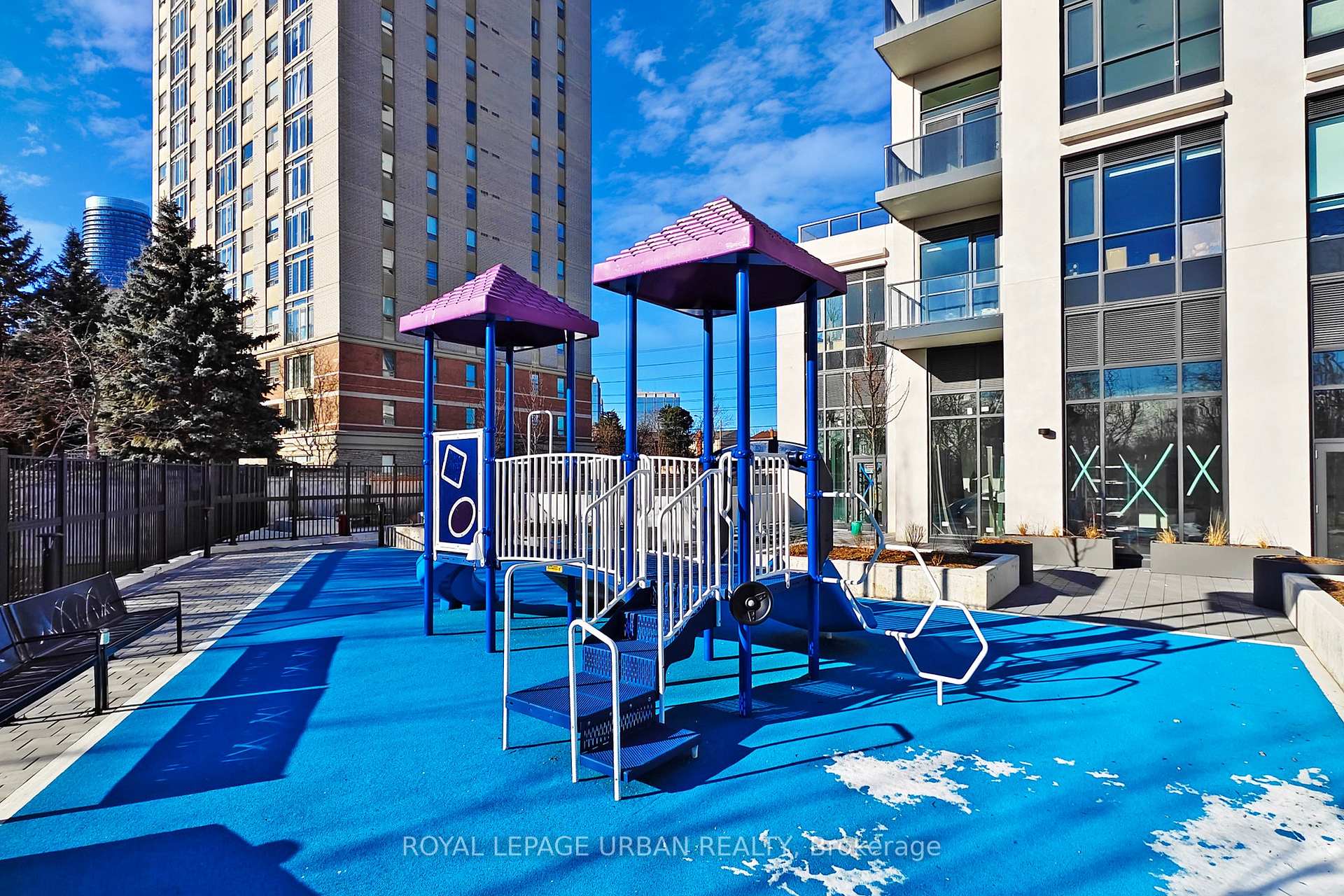 Photo 39 of Unit 1108, 204 Burnhamthorpe Road E, Mississauga, City Centre — HOMEH
