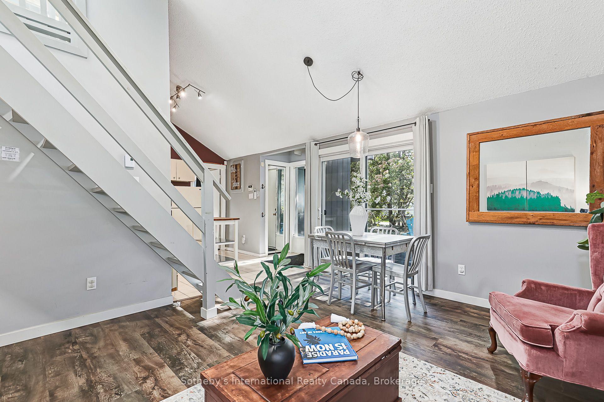 Photo 4 of 442 Oxbow Crescent, Collingwood — HOMEH