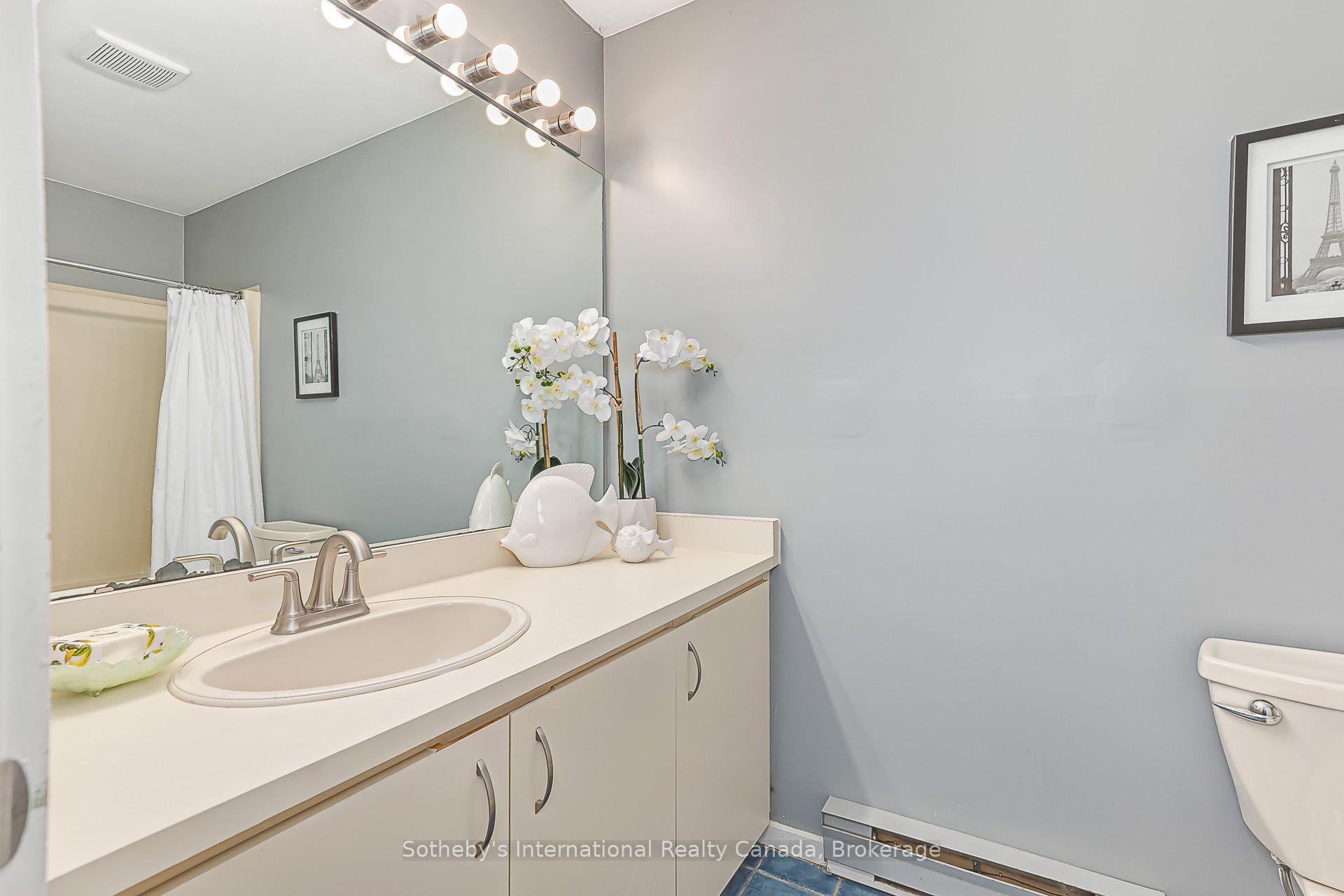 Photo 12 of 442 Oxbow Crescent, Collingwood — HOMEH