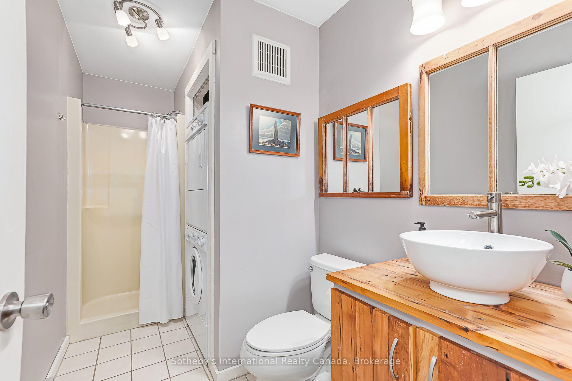 Photo 14 of 442 Oxbow Crescent, Collingwood — HOMEH