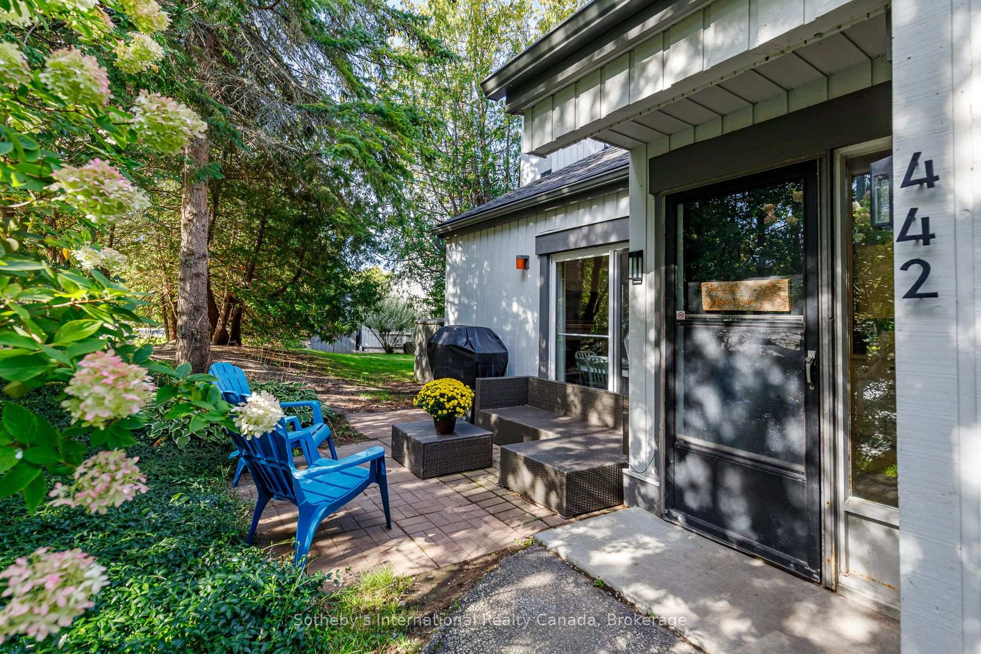 Photo 19 of 442 Oxbow Crescent, Collingwood — HOMEH