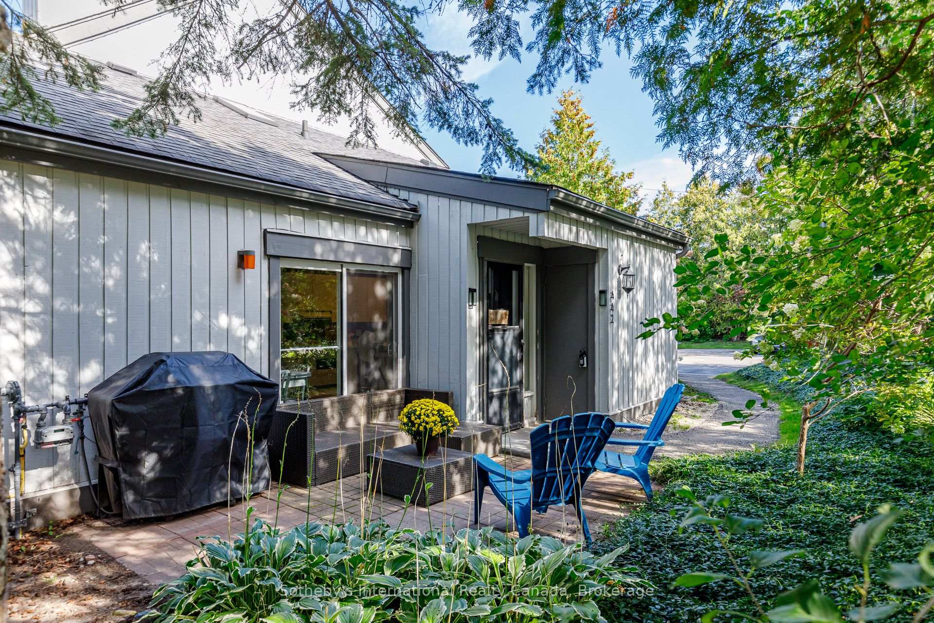 Photo 20 of 442 Oxbow Crescent, Collingwood — HOMEH