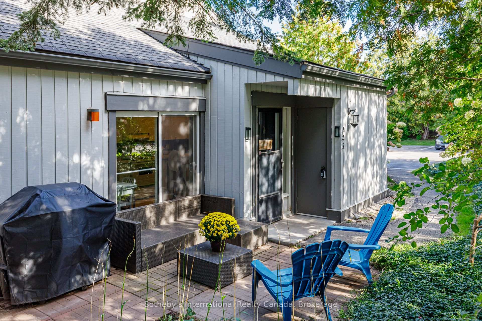 Photo 21 of 442 Oxbow Crescent, Collingwood — HOMEH