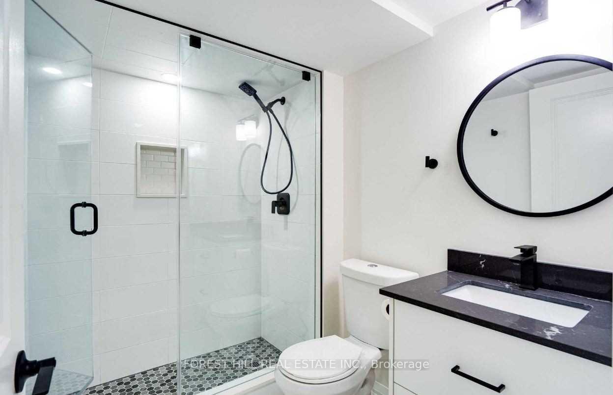 Photo 8 of Unit Lower, 121 Timberwolf Crescent, Vaughan, Vellore Village — HOMEH