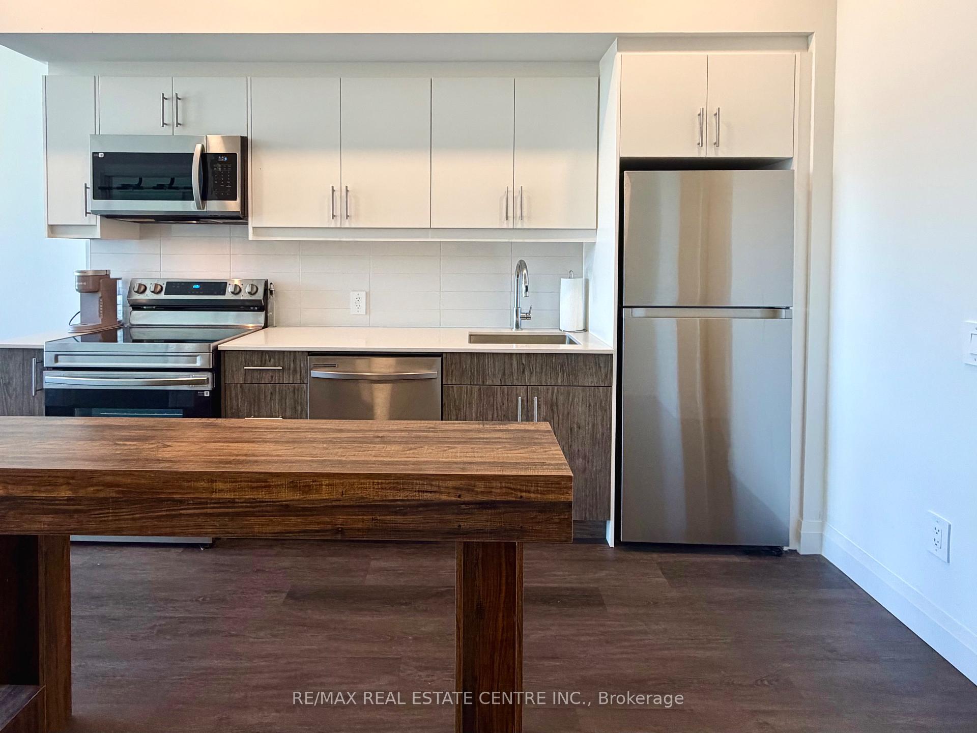 Photo 7 of Unit 106, 1333 Weber Street E, Kitchener, Stanley Park — HOMEH
