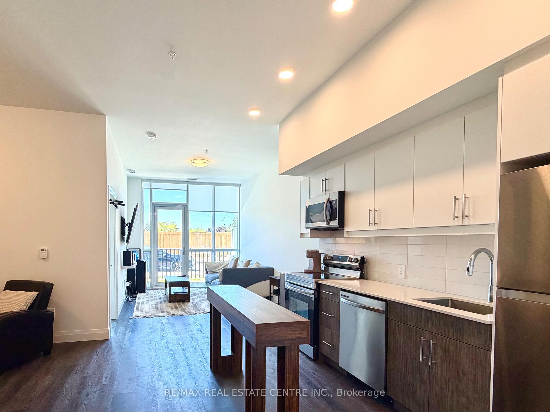 Photo 12 of Unit 106, 1333 Weber Street E, Kitchener, Stanley Park — HOMEH