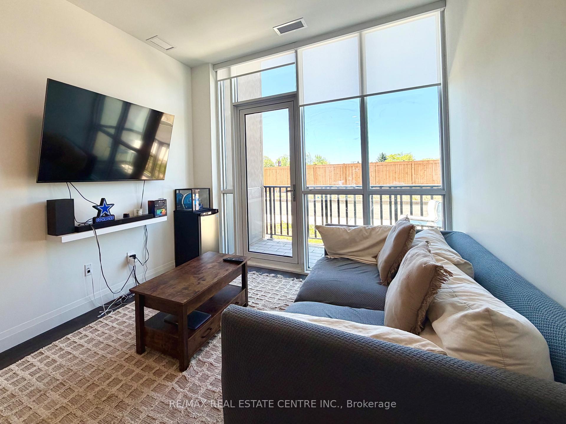 Photo 14 of Unit 106, 1333 Weber Street E, Kitchener, Stanley Park — HOMEH