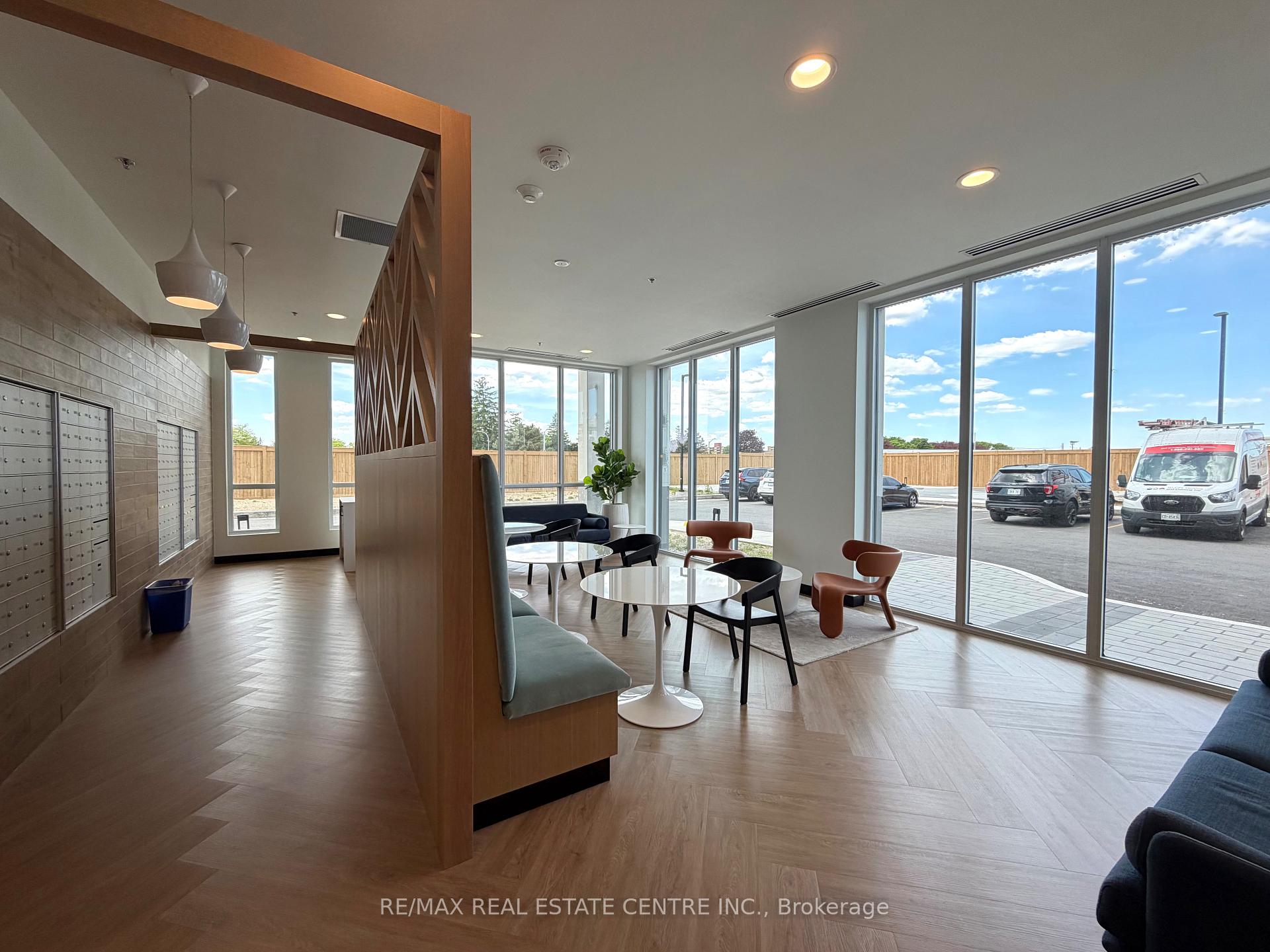 Photo 26 of Unit 106, 1333 Weber Street E, Kitchener, Stanley Park — HOMEH