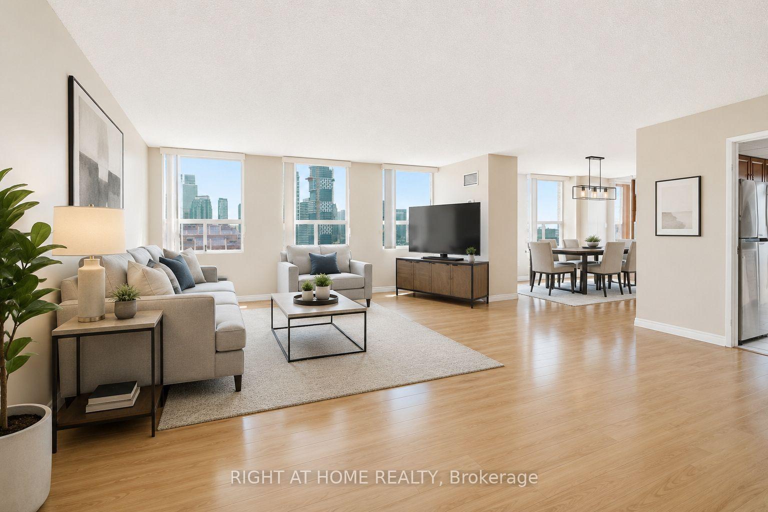 Front of Unit 2507, 3650 Kaneff Crescent