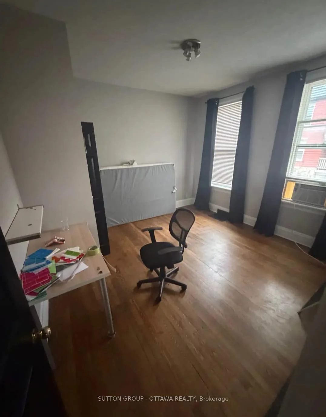 Photo 3 of 607 Maclaren Street, Ottawa, Ottawa Centre — HOMEH