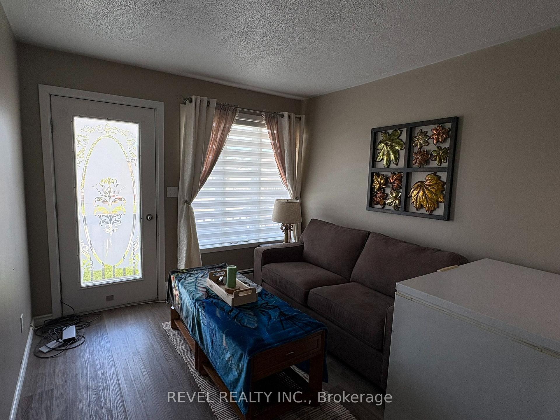 Photo 10 of 131 Brunetville Road, Kapuskasing — HOMEH