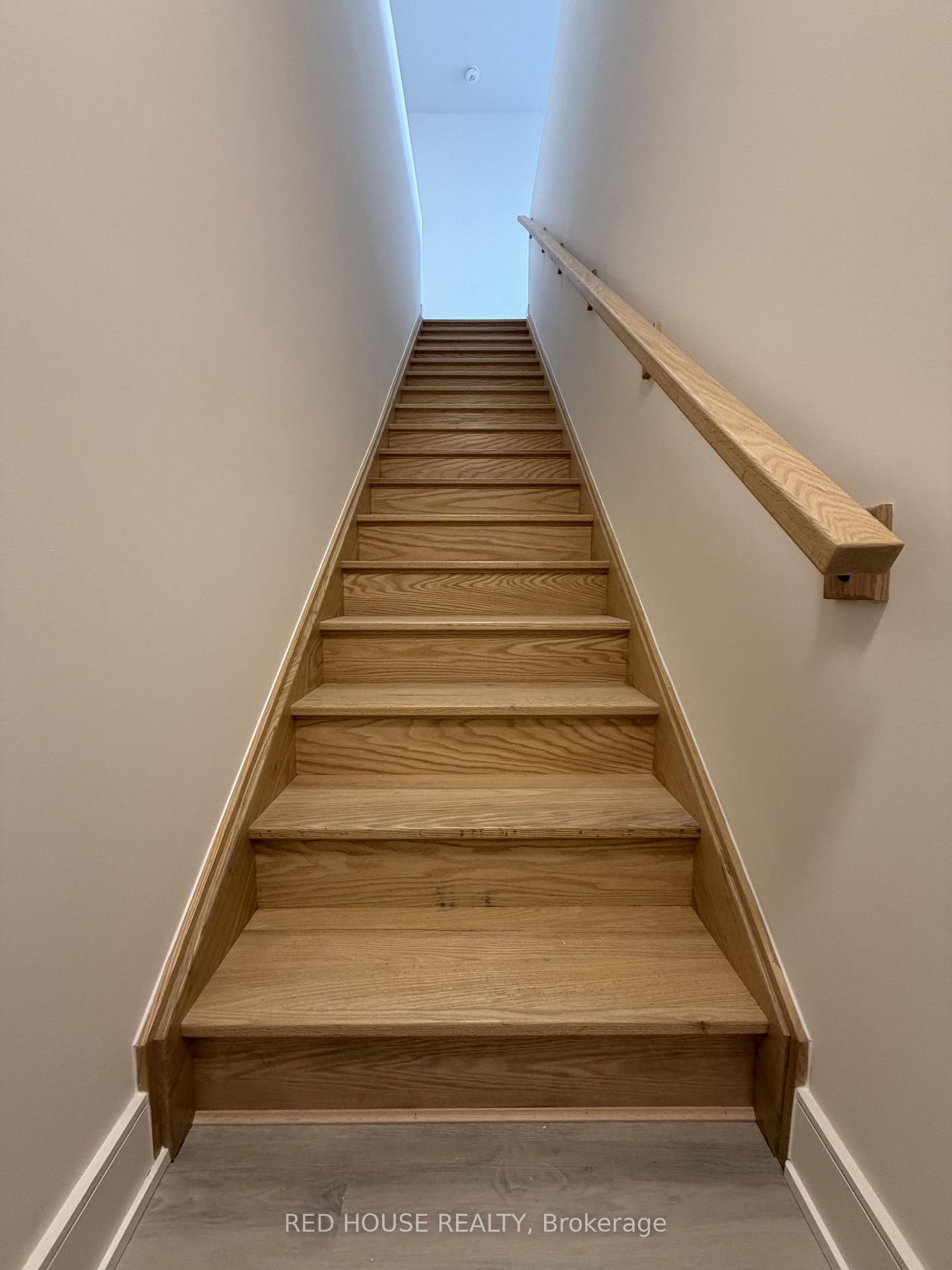 Photo 14 of 208 Ellis Avenue, St. Catharines, Oakdale — HOMEH