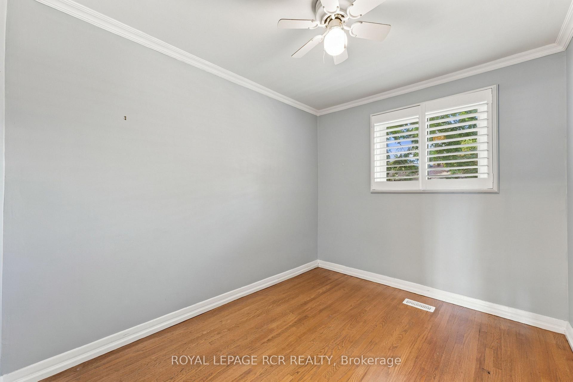 Photo 22 of 70 Tecumseh Drive, Aurora, Aurora Heights — HOMEH
