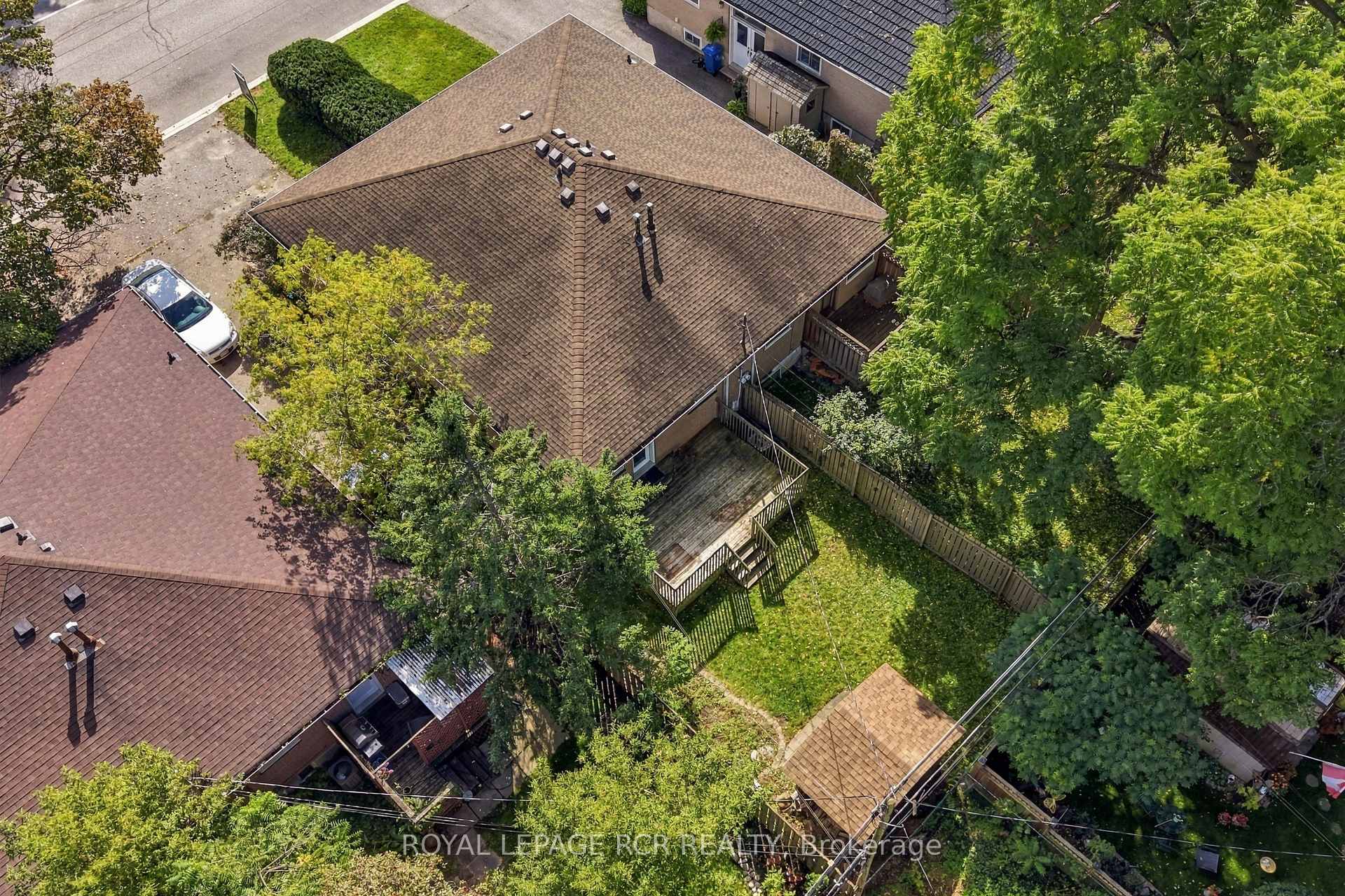 Photo 45 of 70 Tecumseh Drive, Aurora, Aurora Heights — HOMEH