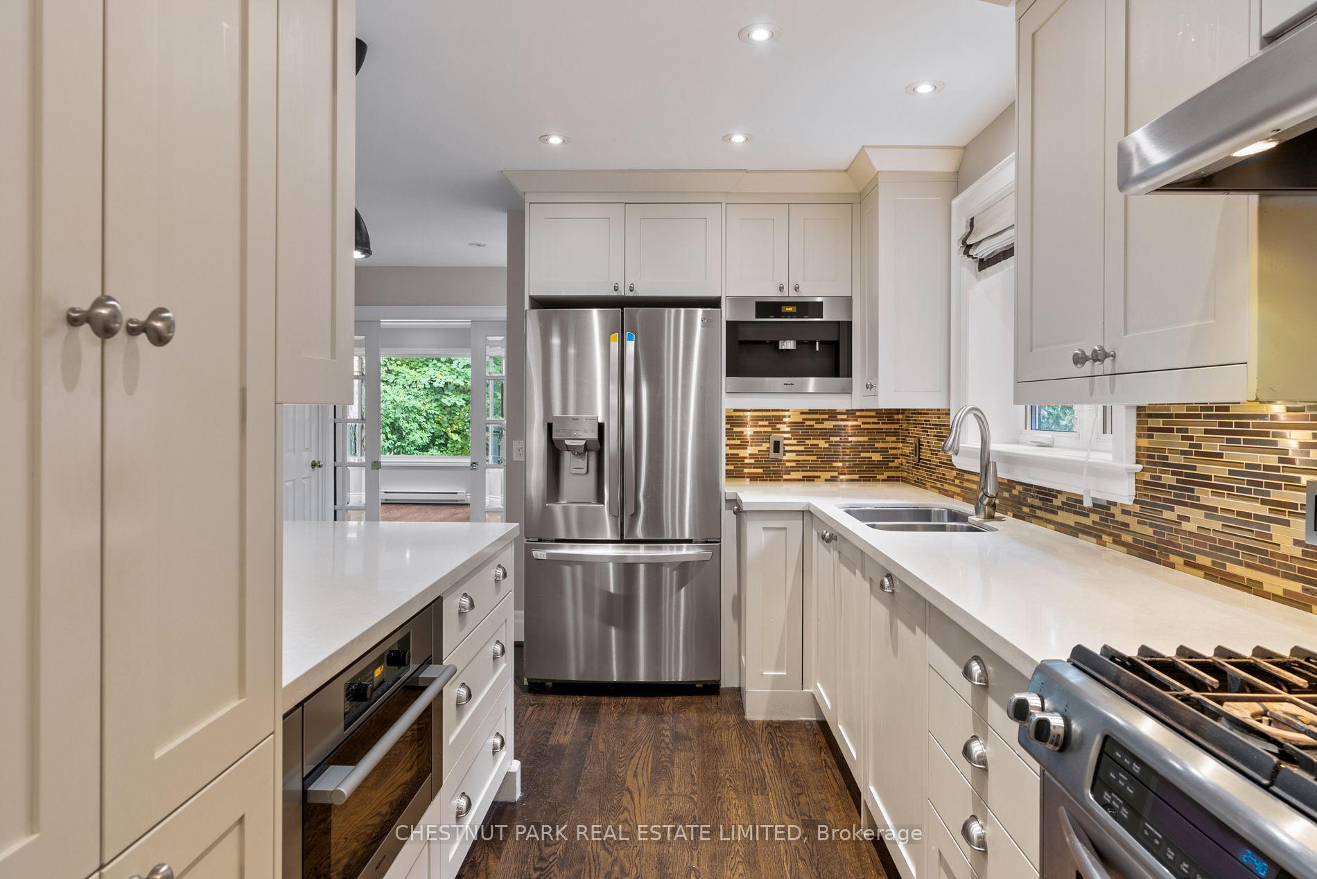 Photo 13 of 160 Cortleigh Boulevard, Toronto, Lawrence Park South — HOMEH