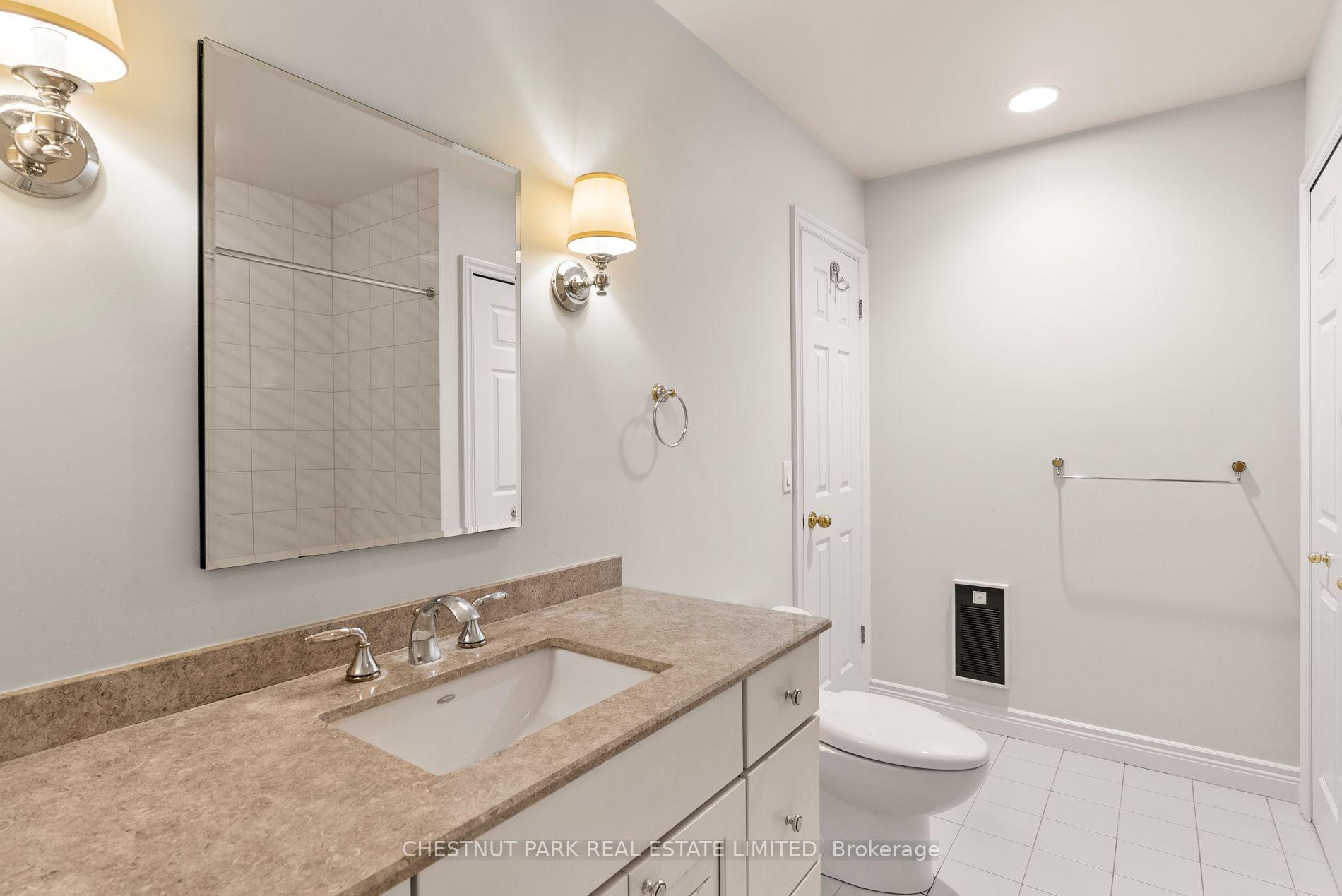 Photo 27 of 160 Cortleigh Boulevard, Toronto, Lawrence Park South — HOMEH
