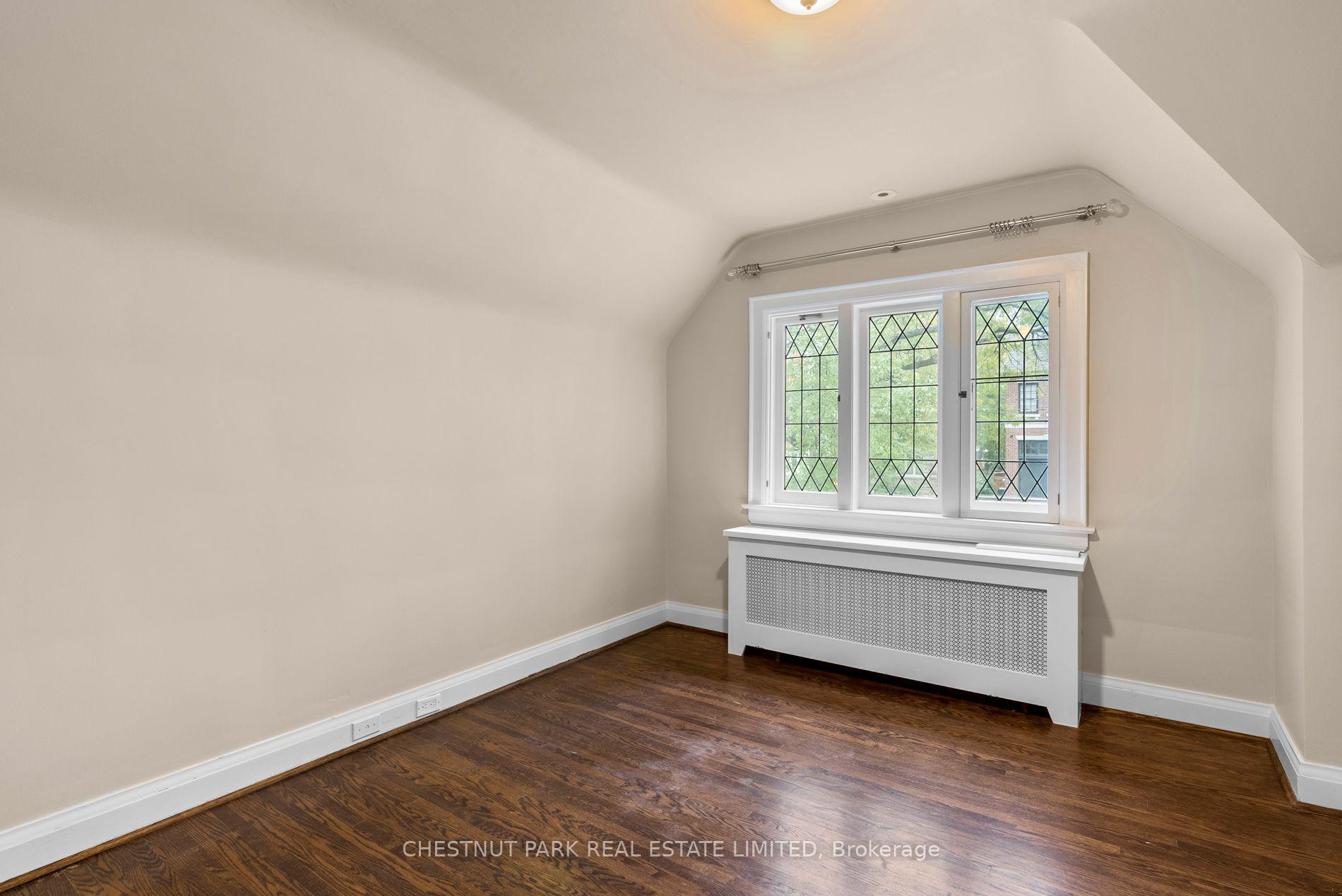 Photo 30 of 160 Cortleigh Boulevard, Toronto, Lawrence Park South — HOMEH