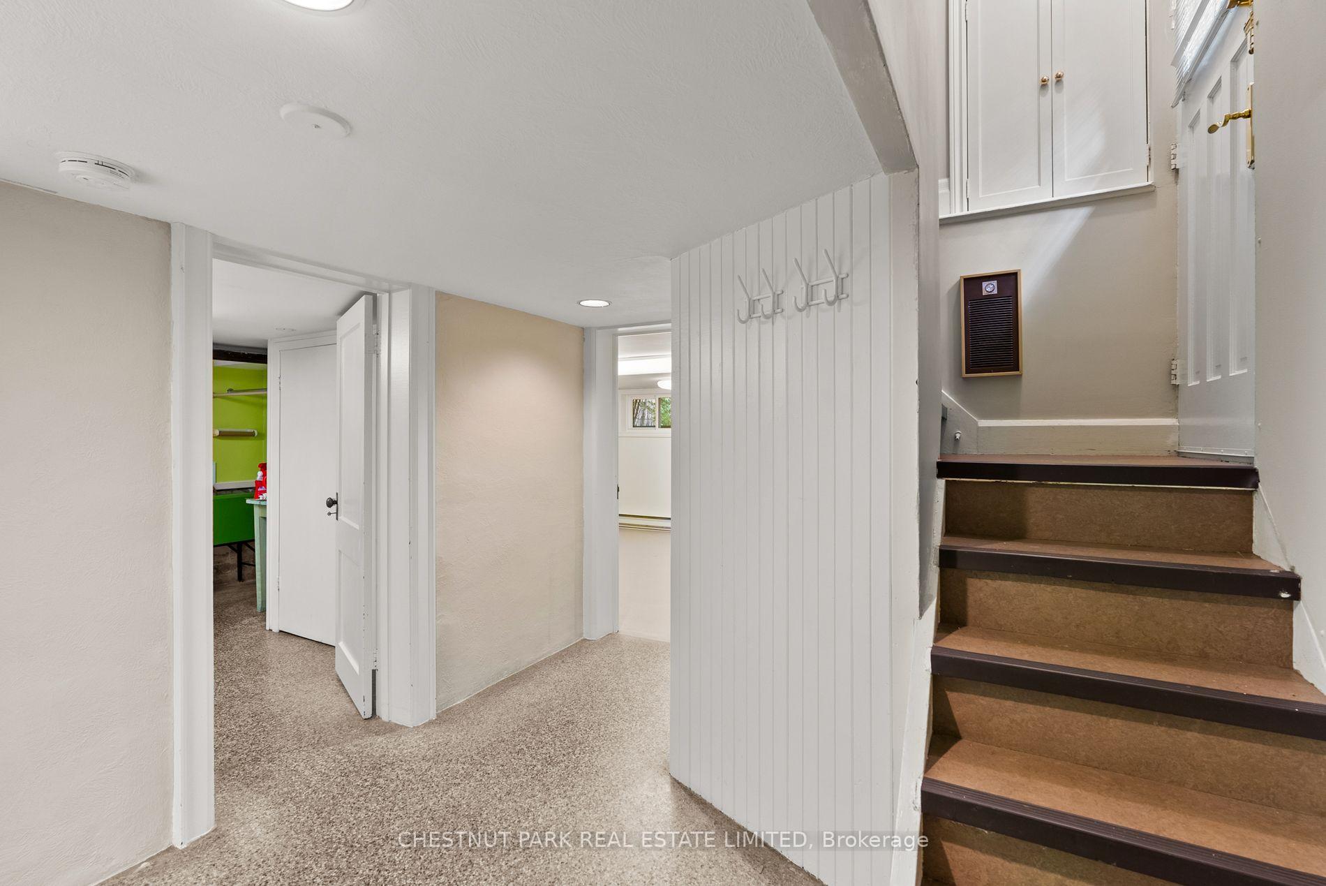 Photo 33 of 160 Cortleigh Boulevard, Toronto, Lawrence Park South — HOMEH