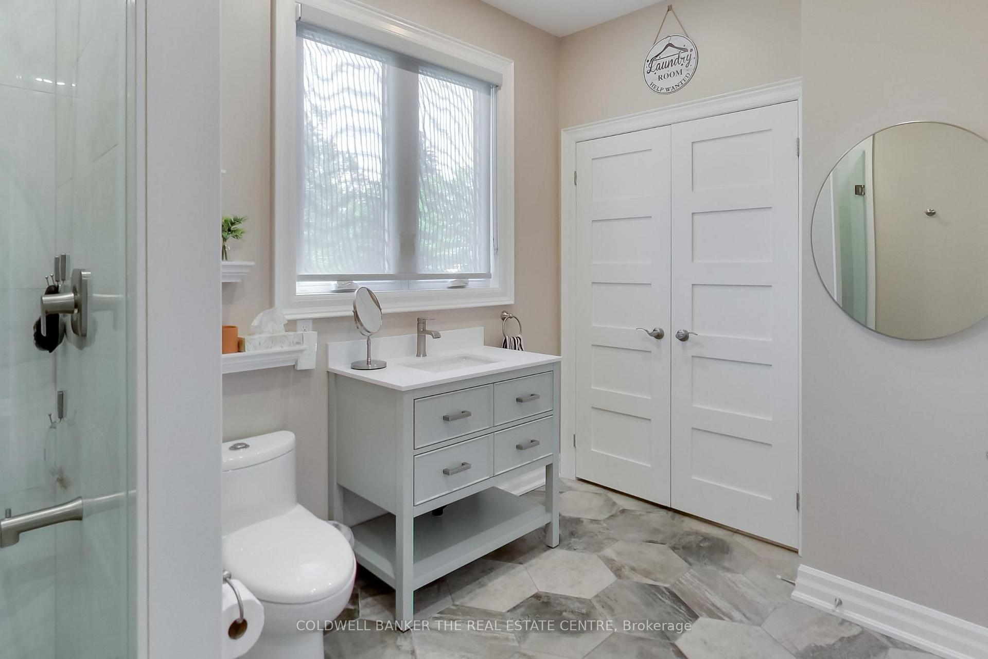 Photo 21 of 224 Lakeshore Road E, Oro-Medonte, Rural Oro-Medonte — HOMEH