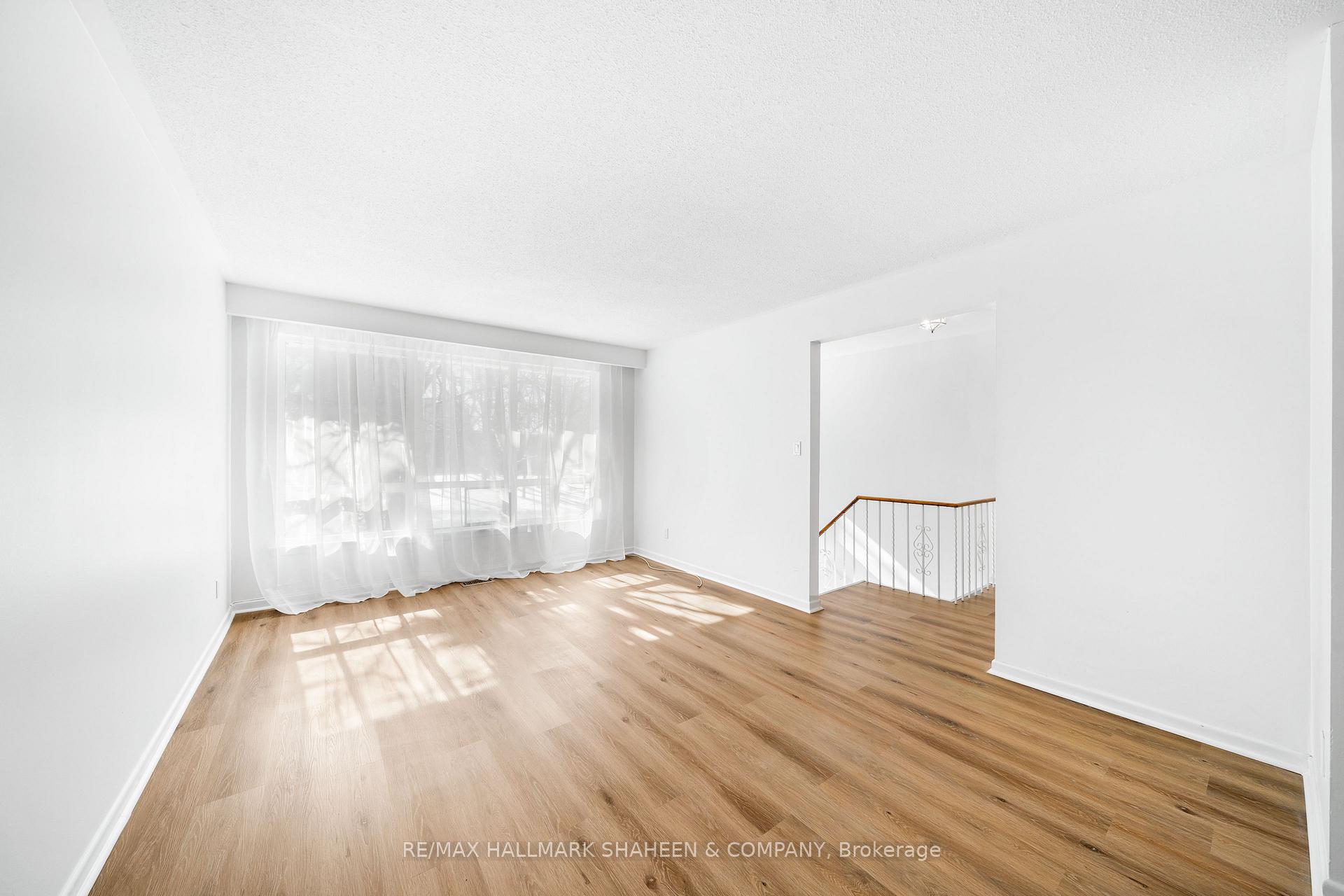Photo 10 of Unit Main, 96 Rameau Drive, North York, Hillcrest Village — HOMEH