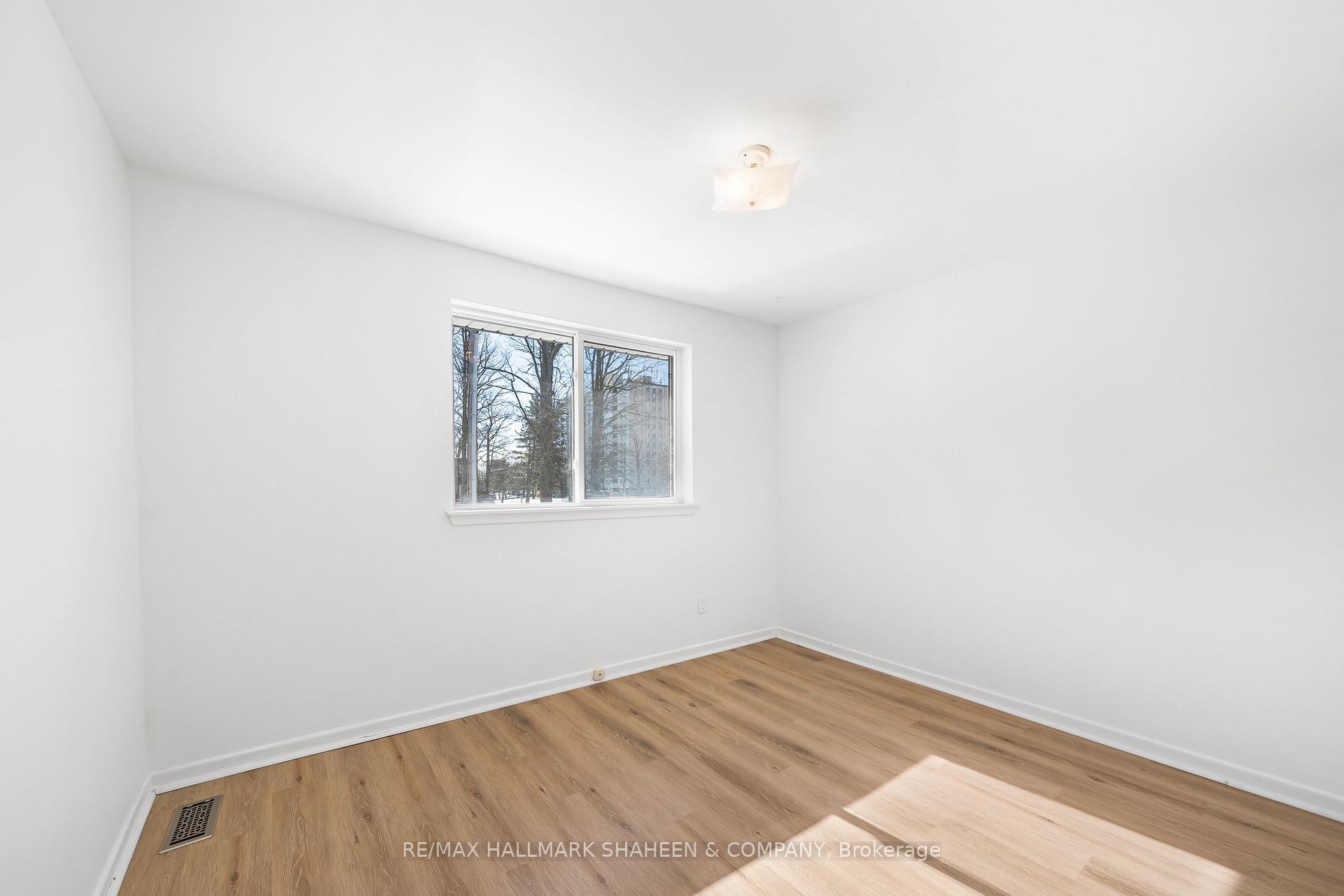 Photo 18 of Unit Main, 96 Rameau Drive, North York, Hillcrest Village — HOMEH